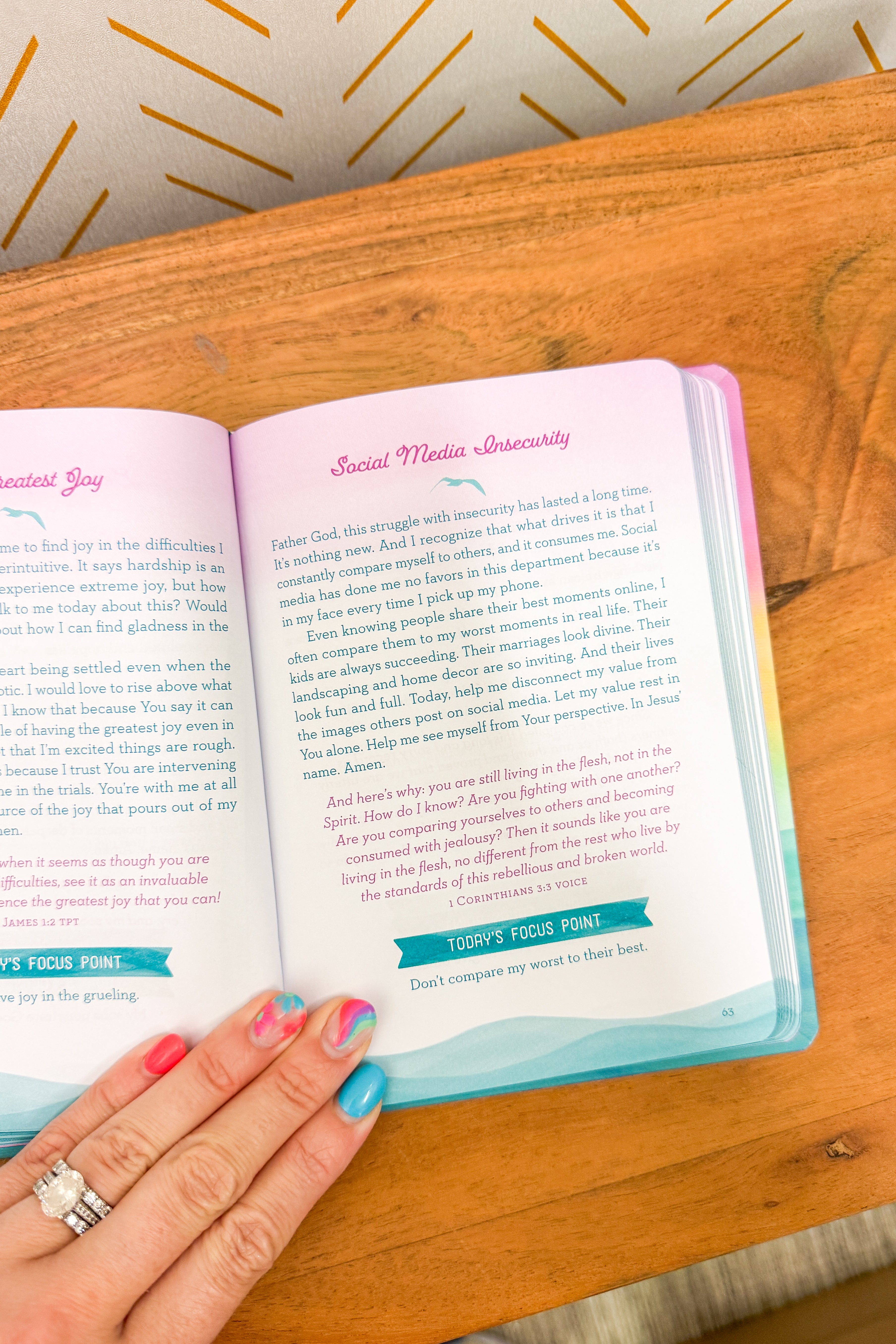 Good Morning, God: 180 Devotional Prayers for Women