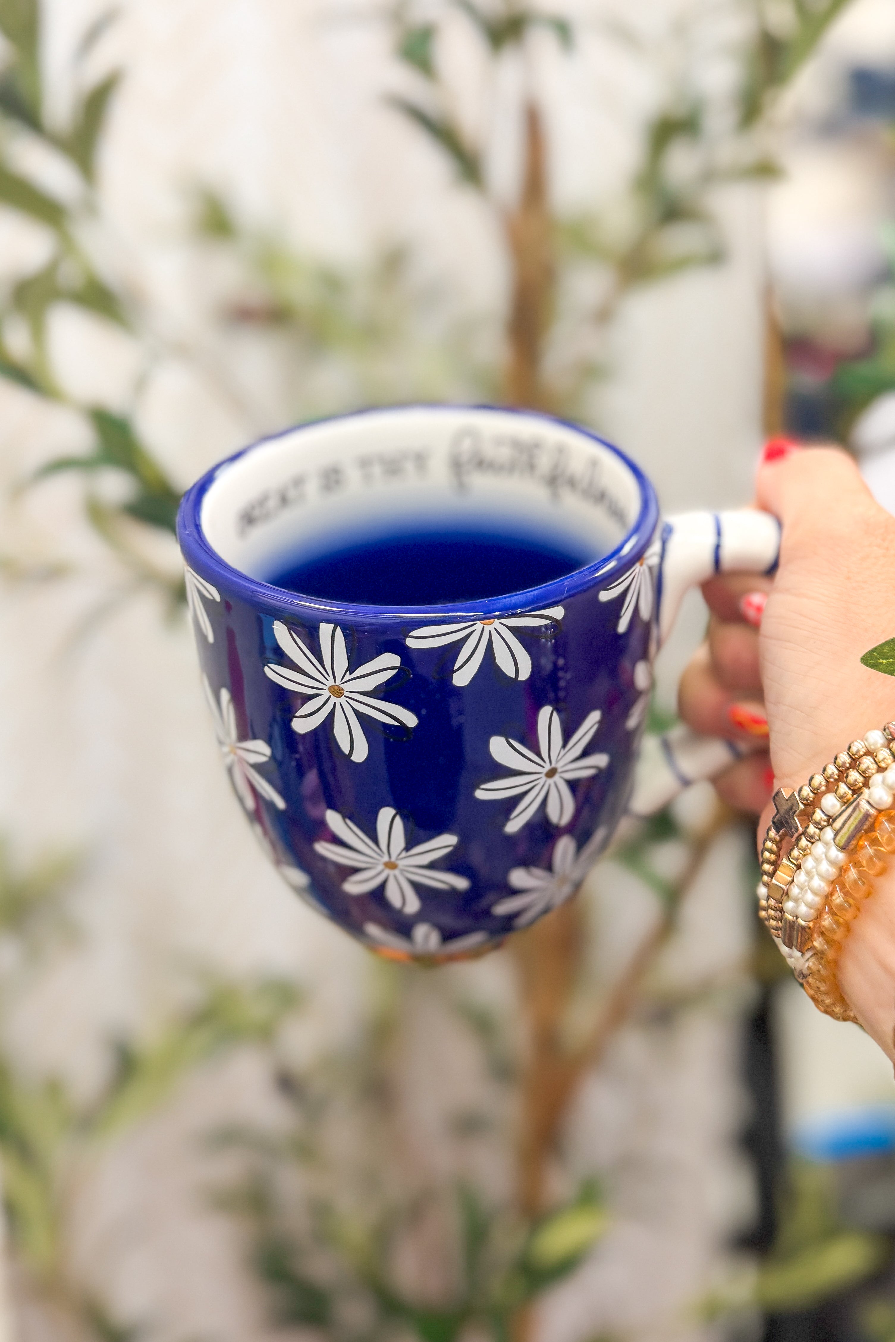 Daisy Faithfulness Mug
