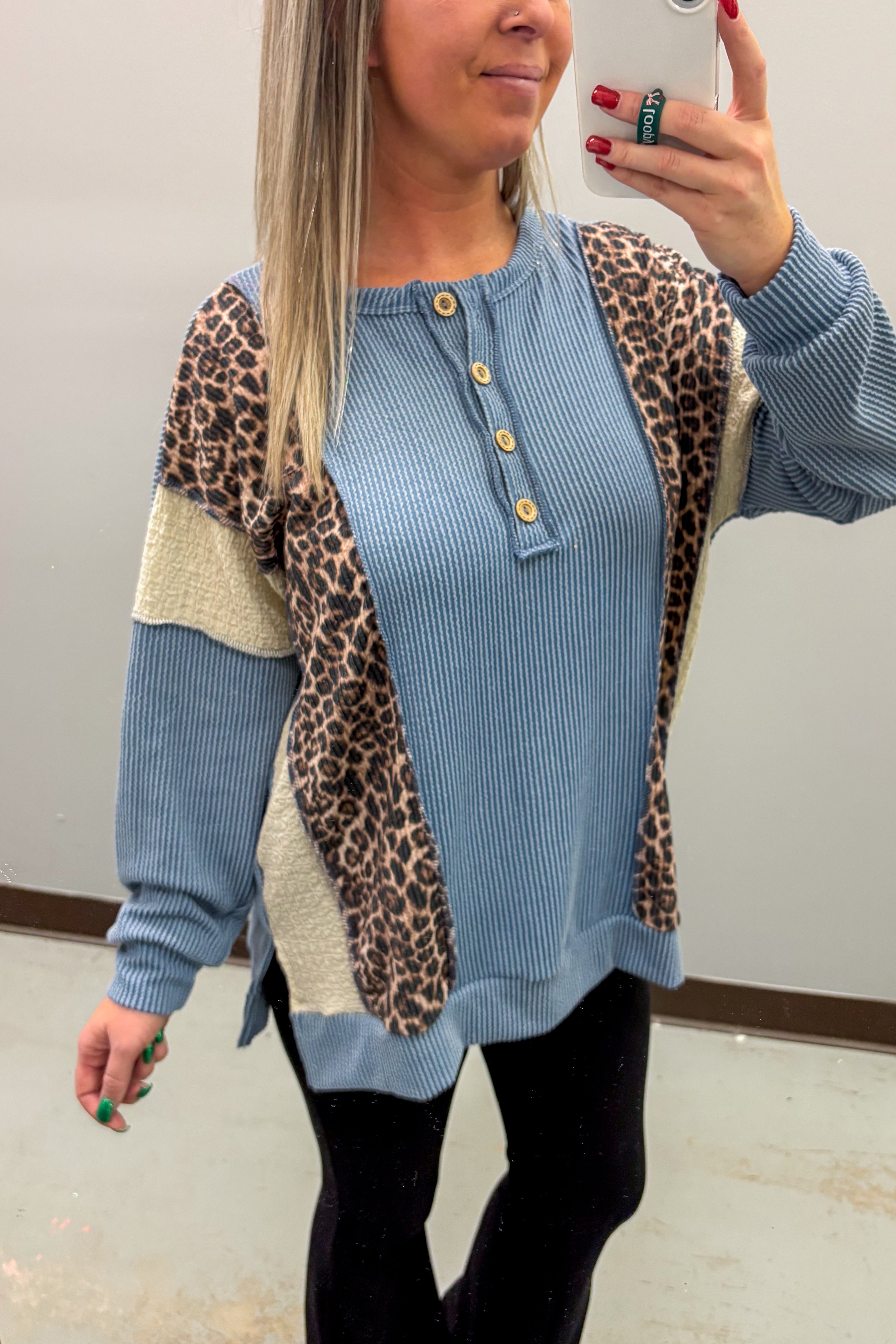 Blue Ridge Leopard Henly Pullover Top