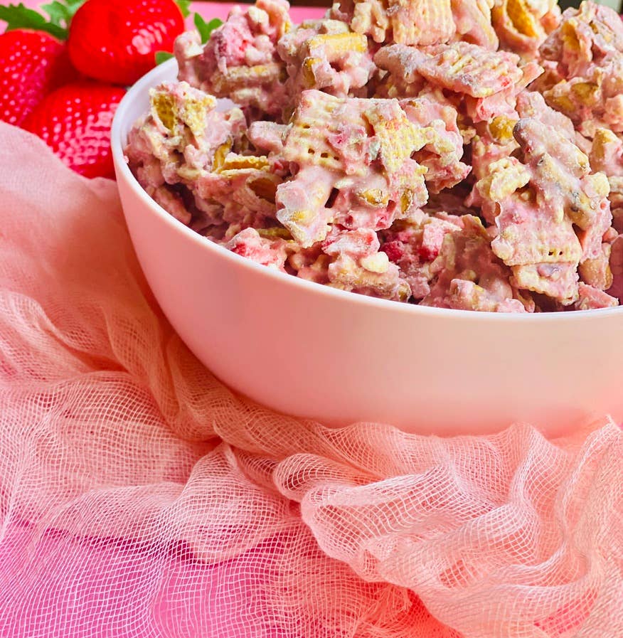 Strawberry Chunk Nibbles