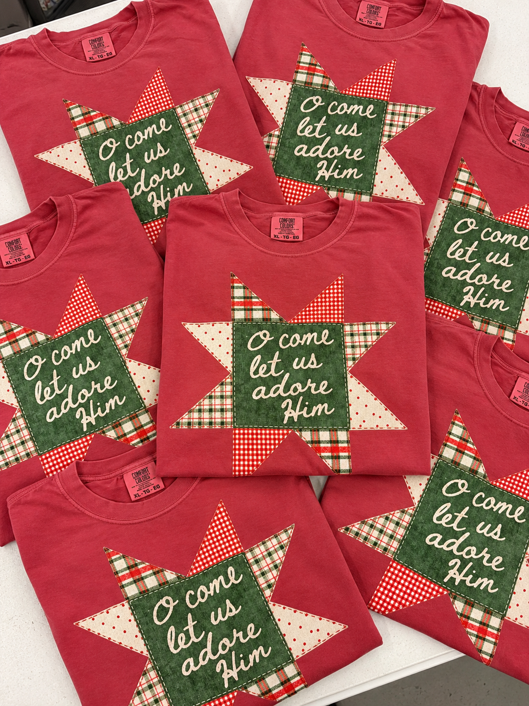 Come Let Us Adore Him Quilt Graphic Tee, Crimson