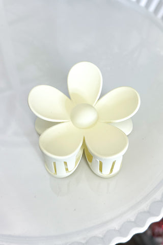 Daisy Flower Claw Clip, Ivory