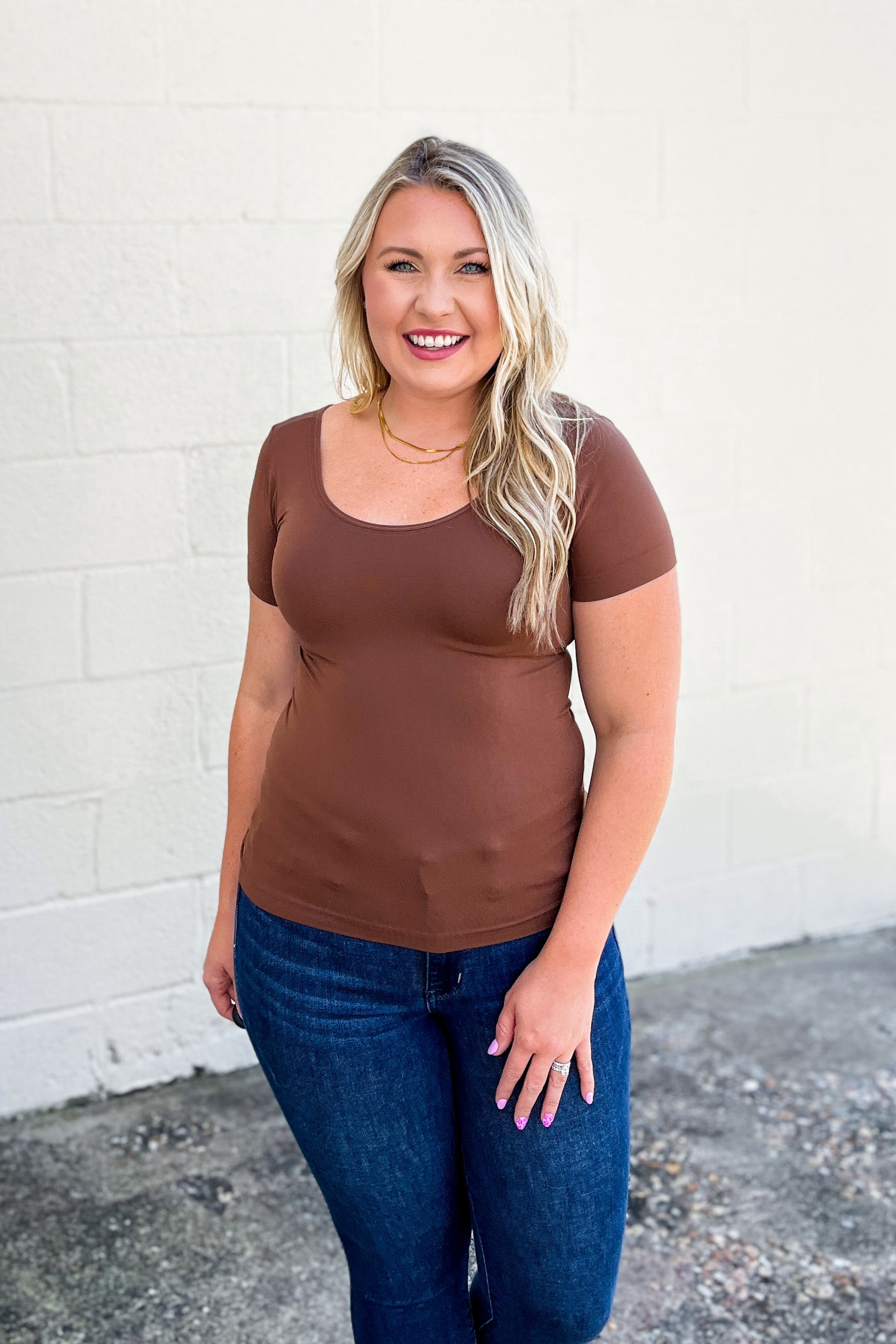 Seamless Reversible V-Neck Short Sleeve Top, Coffee