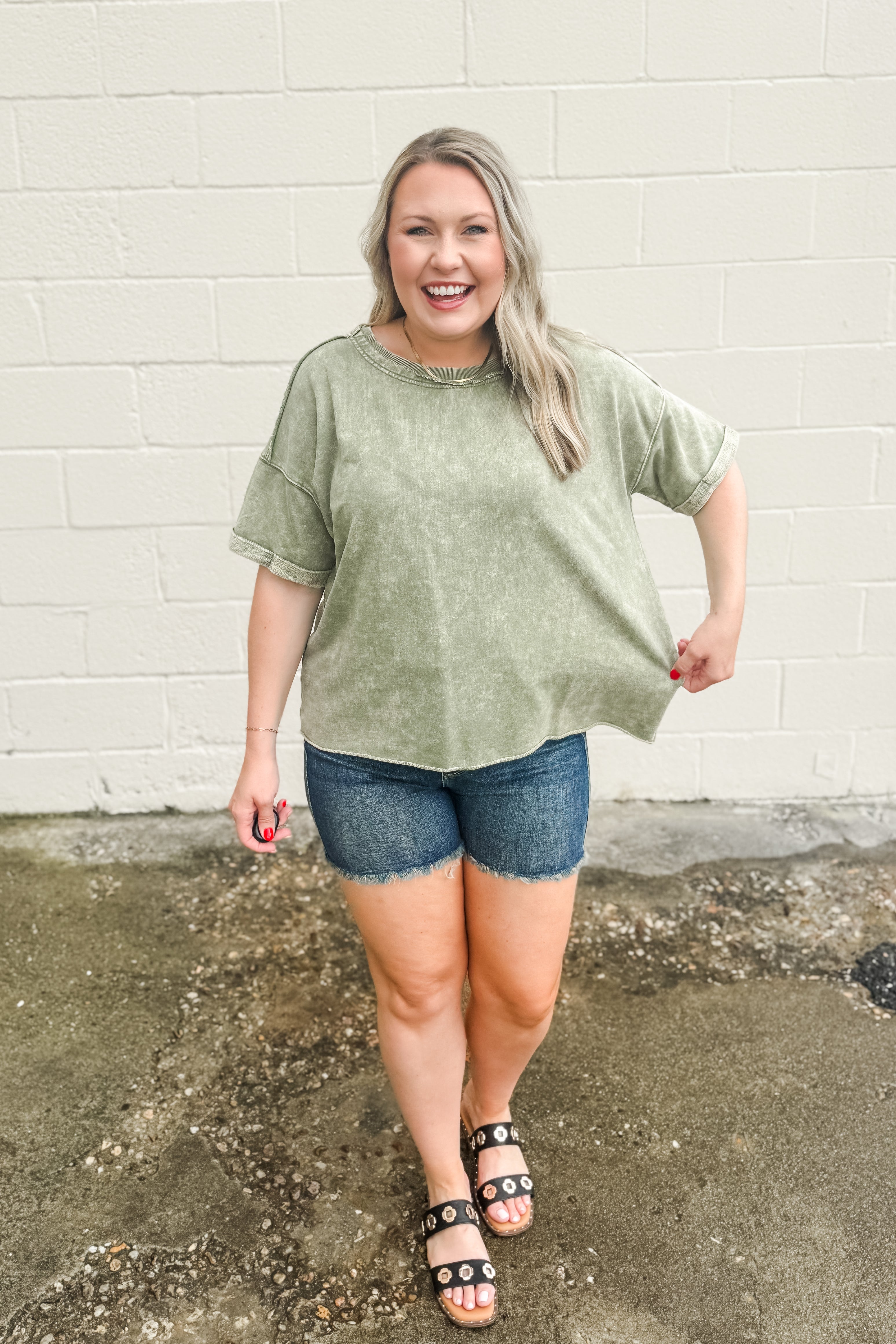 Cassidy Acid Acid Wash Tee, Light Olive