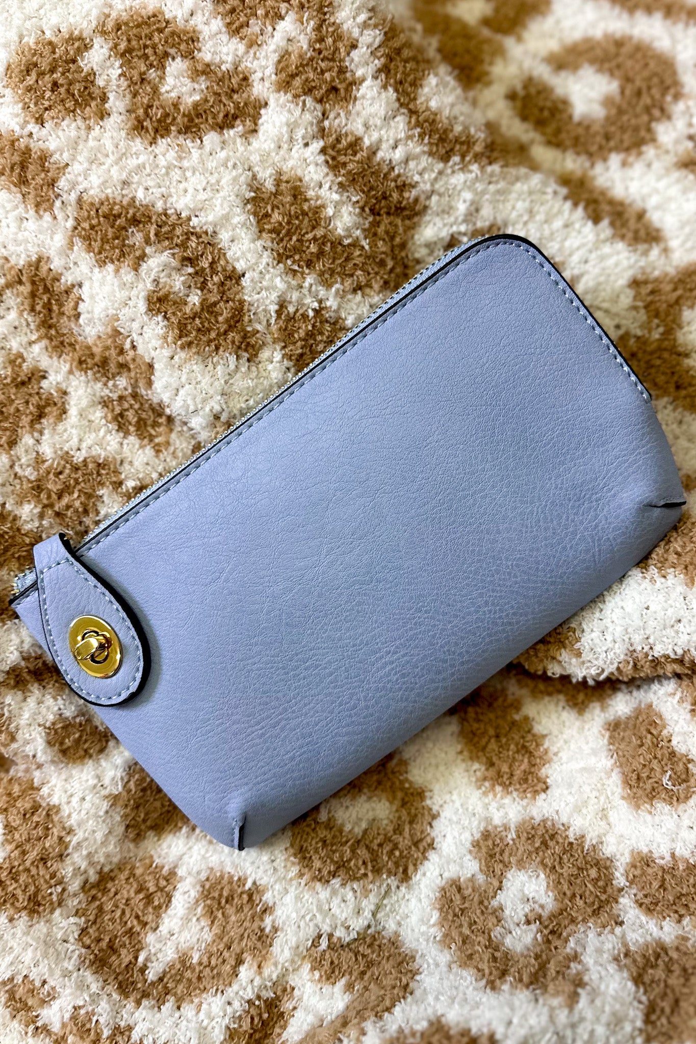 Kendall Crossbody Wristlet, Periwinkle