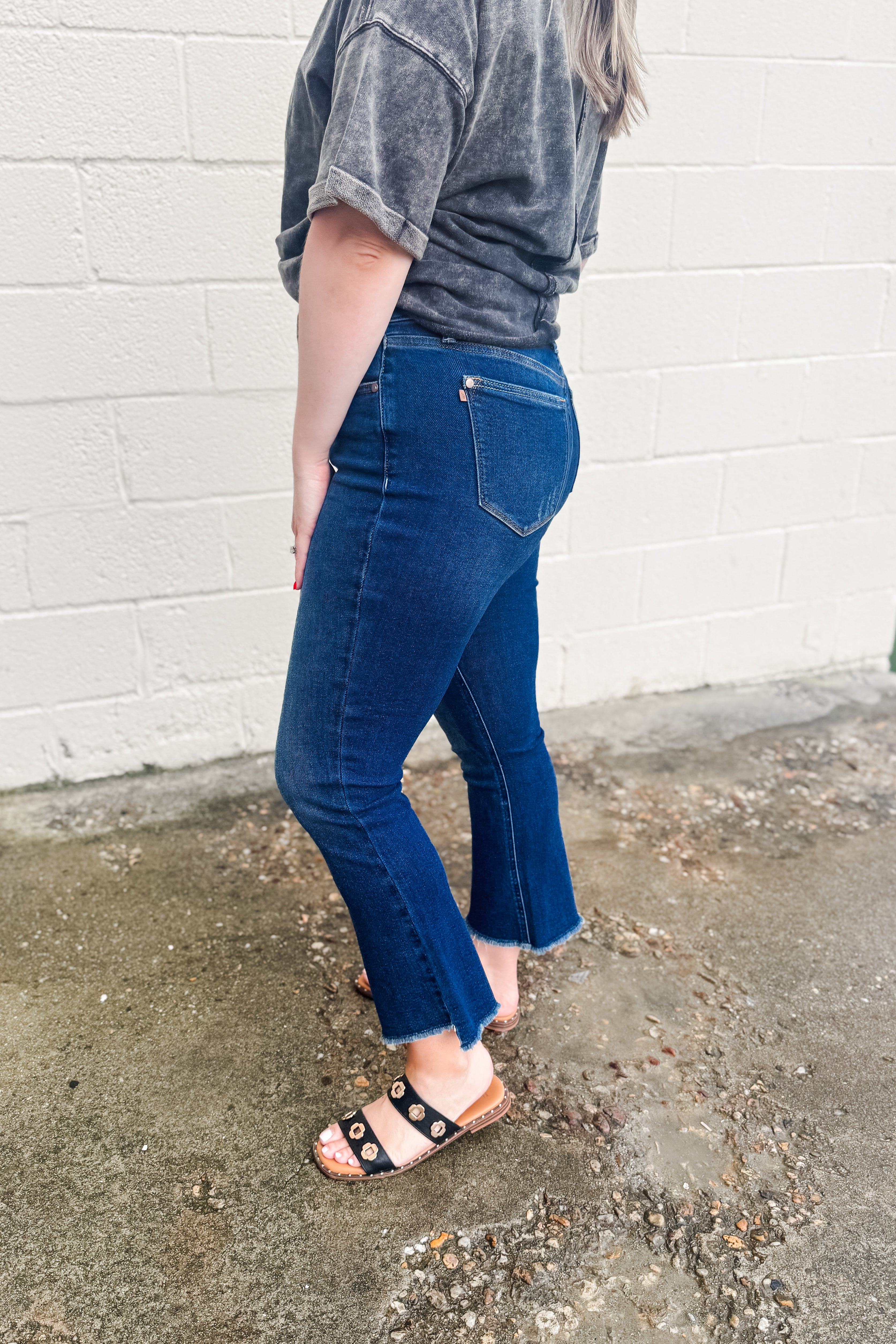 Judy Blue Jane Crop Kick Flare Jeans