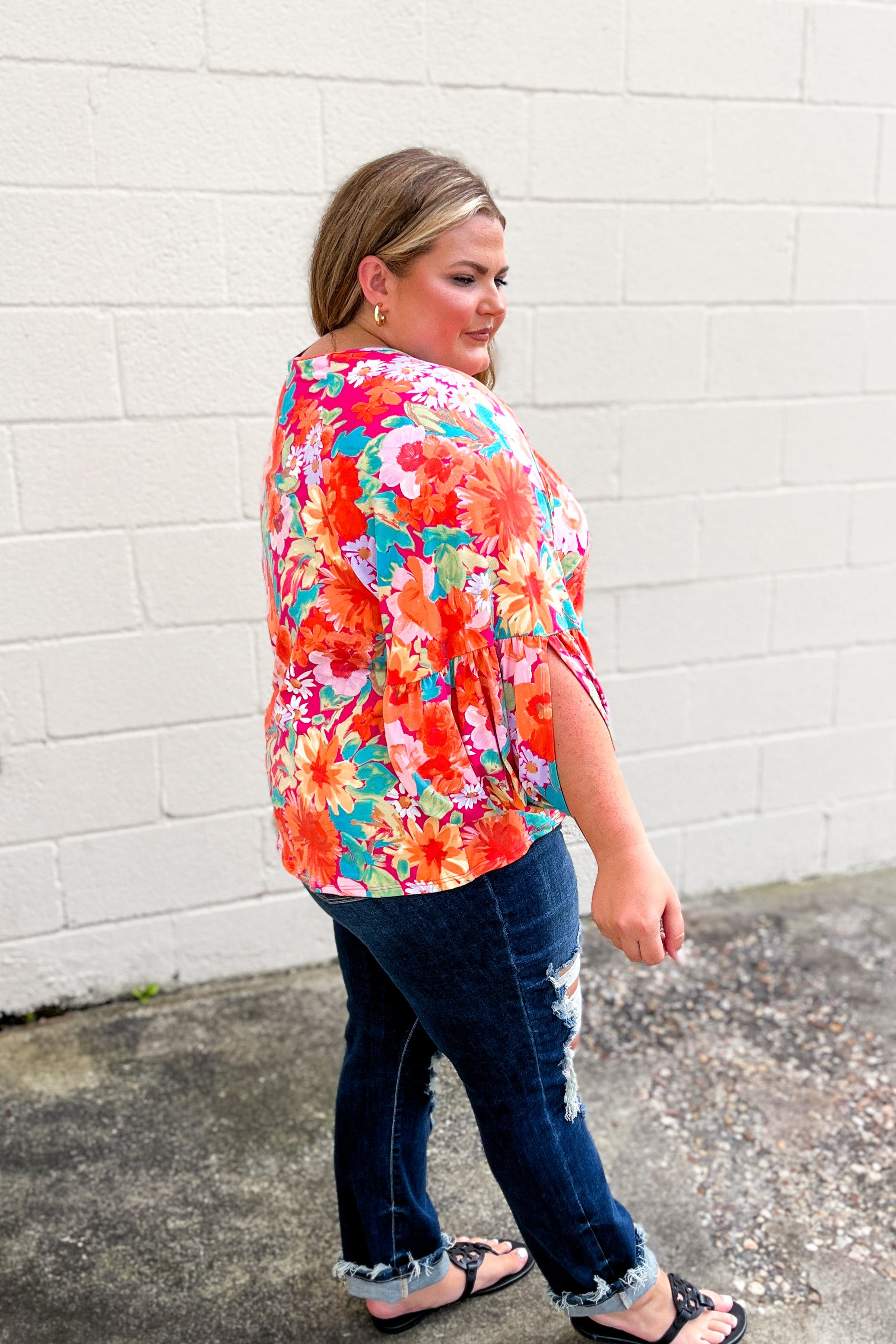 A Floral Dream Top, Fuchsia