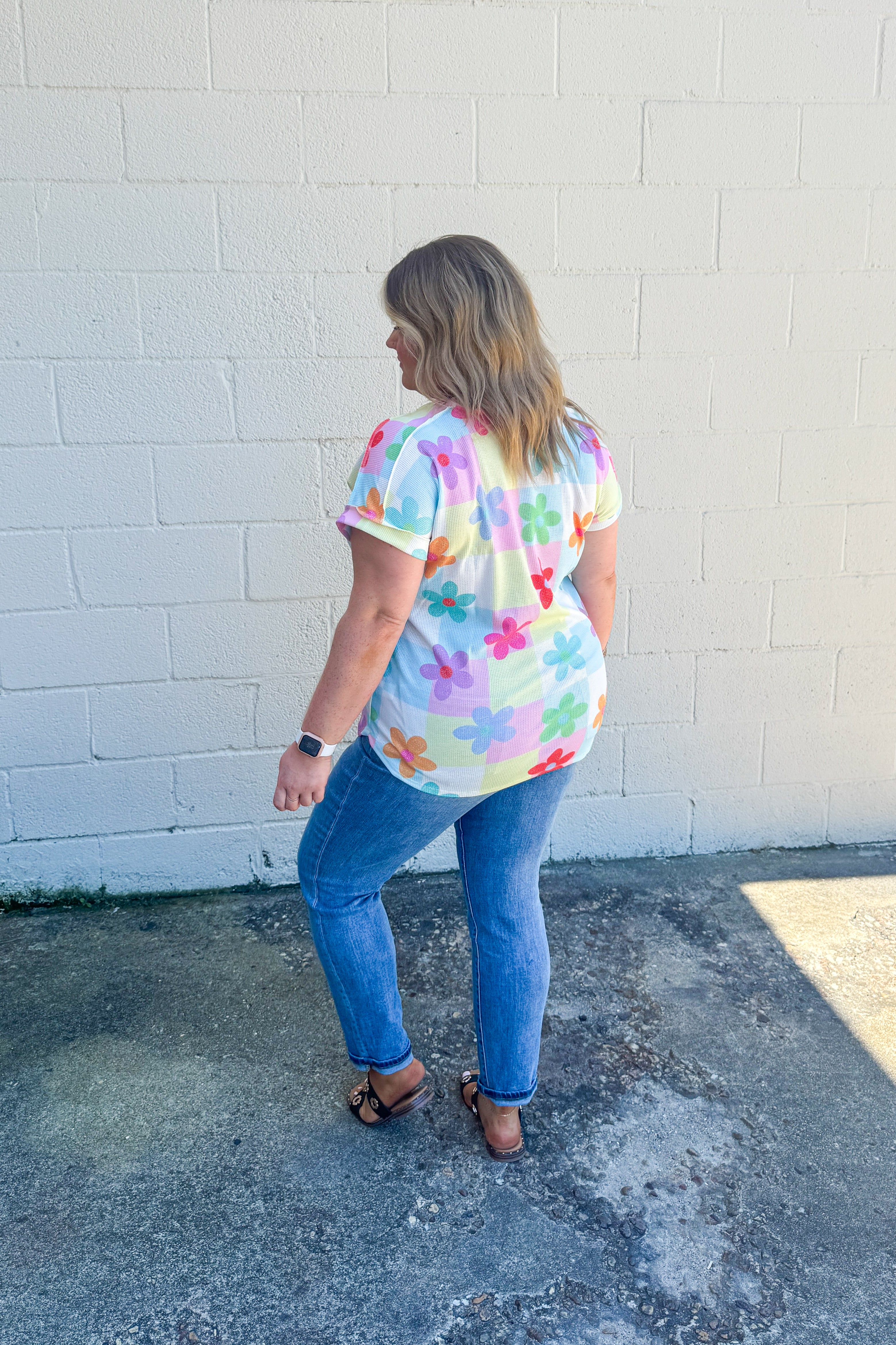 Flower Power Checker Top