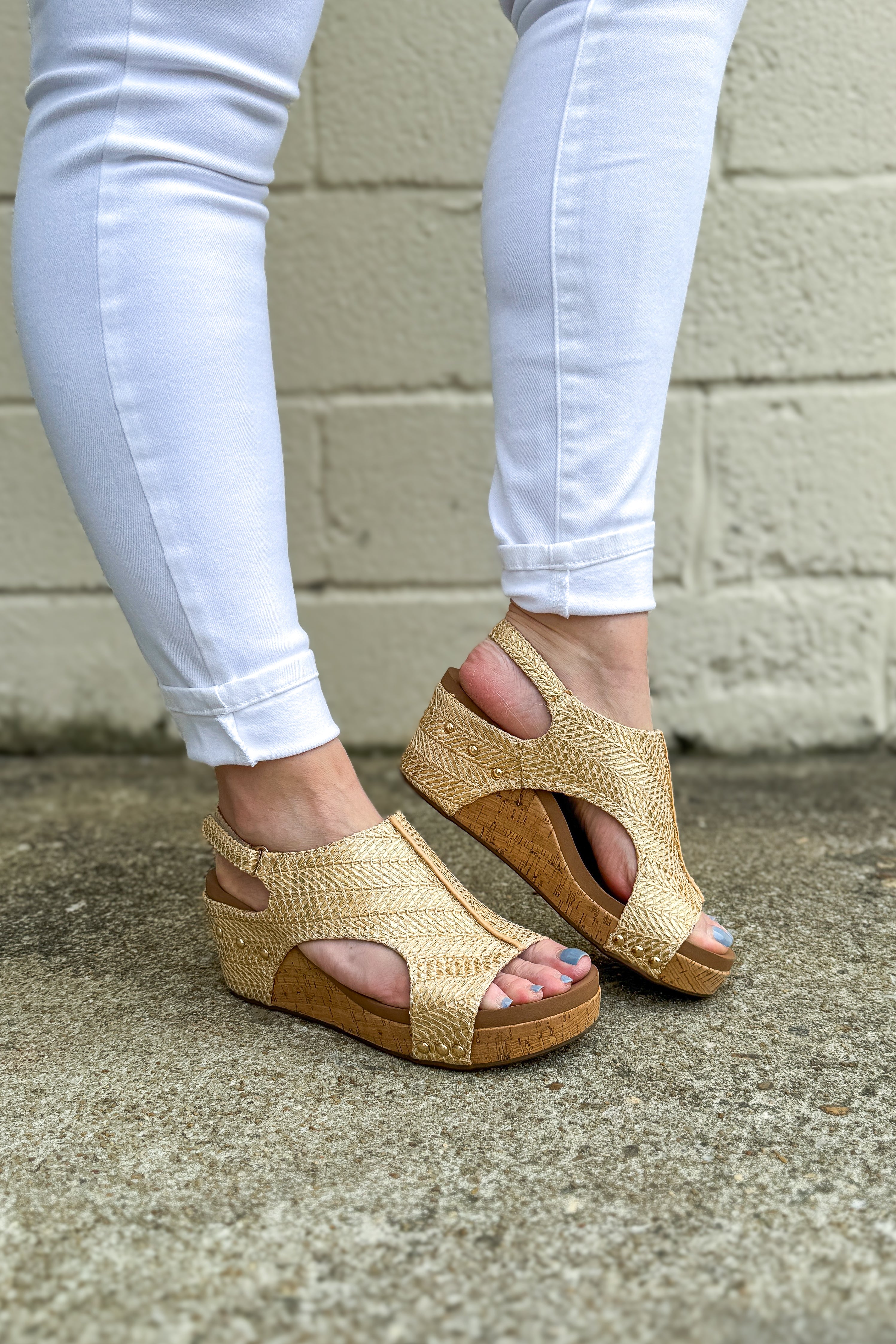 Corkys Carley Wedge Sandal, Light Gold Raffia