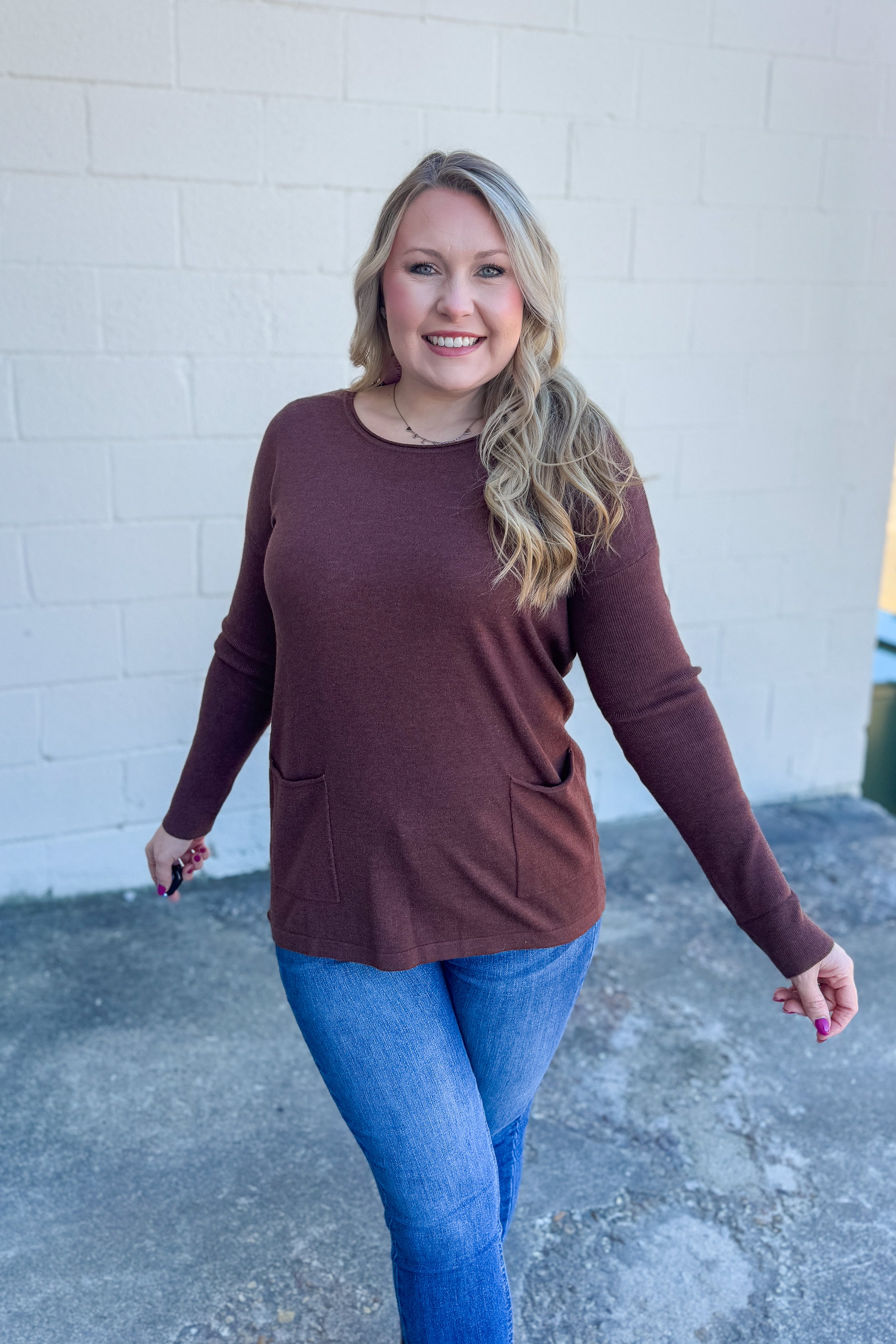 Renee Pullover Pocket Top, Mahogany