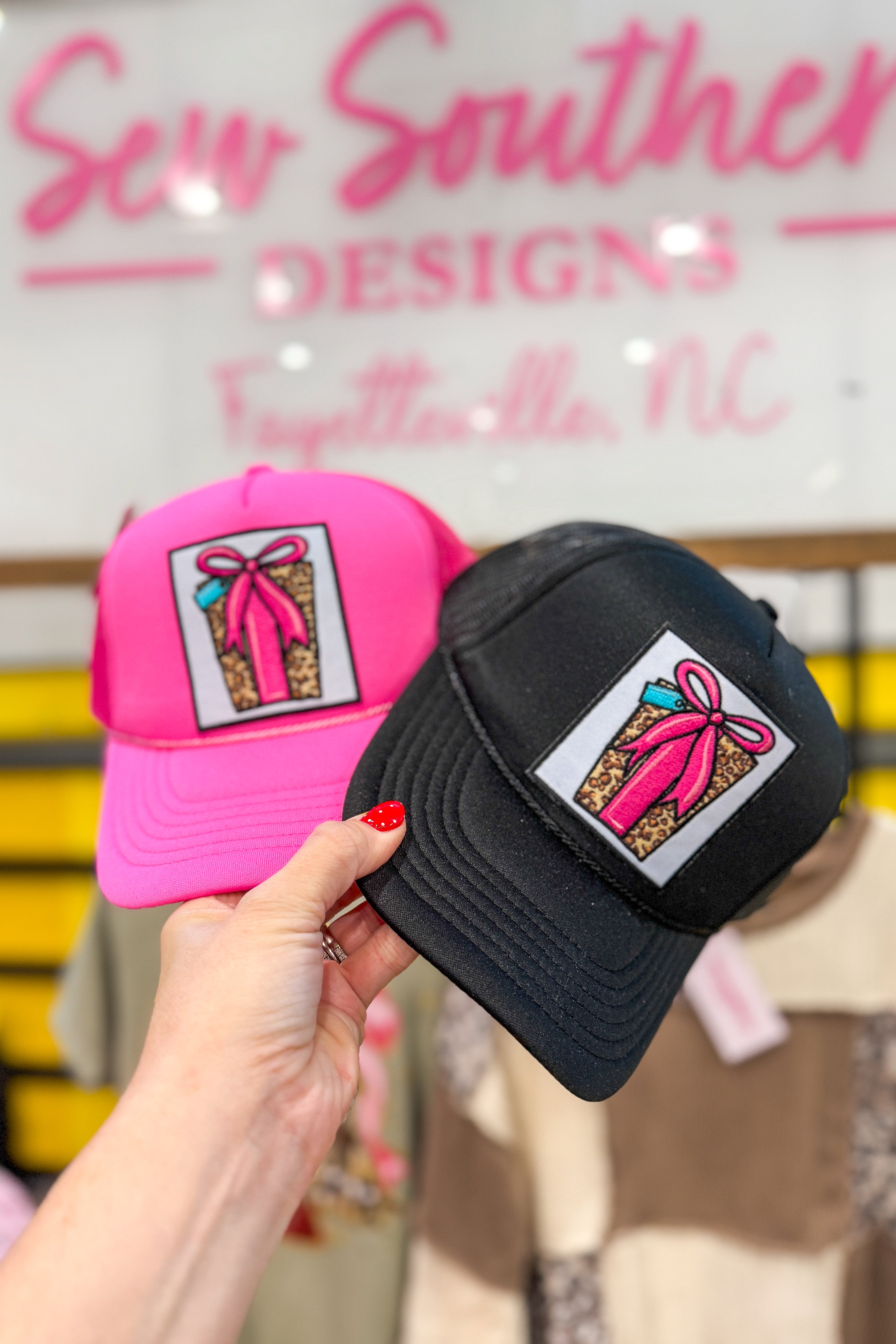 Leopard Present Trucker Hat, Neon Pink