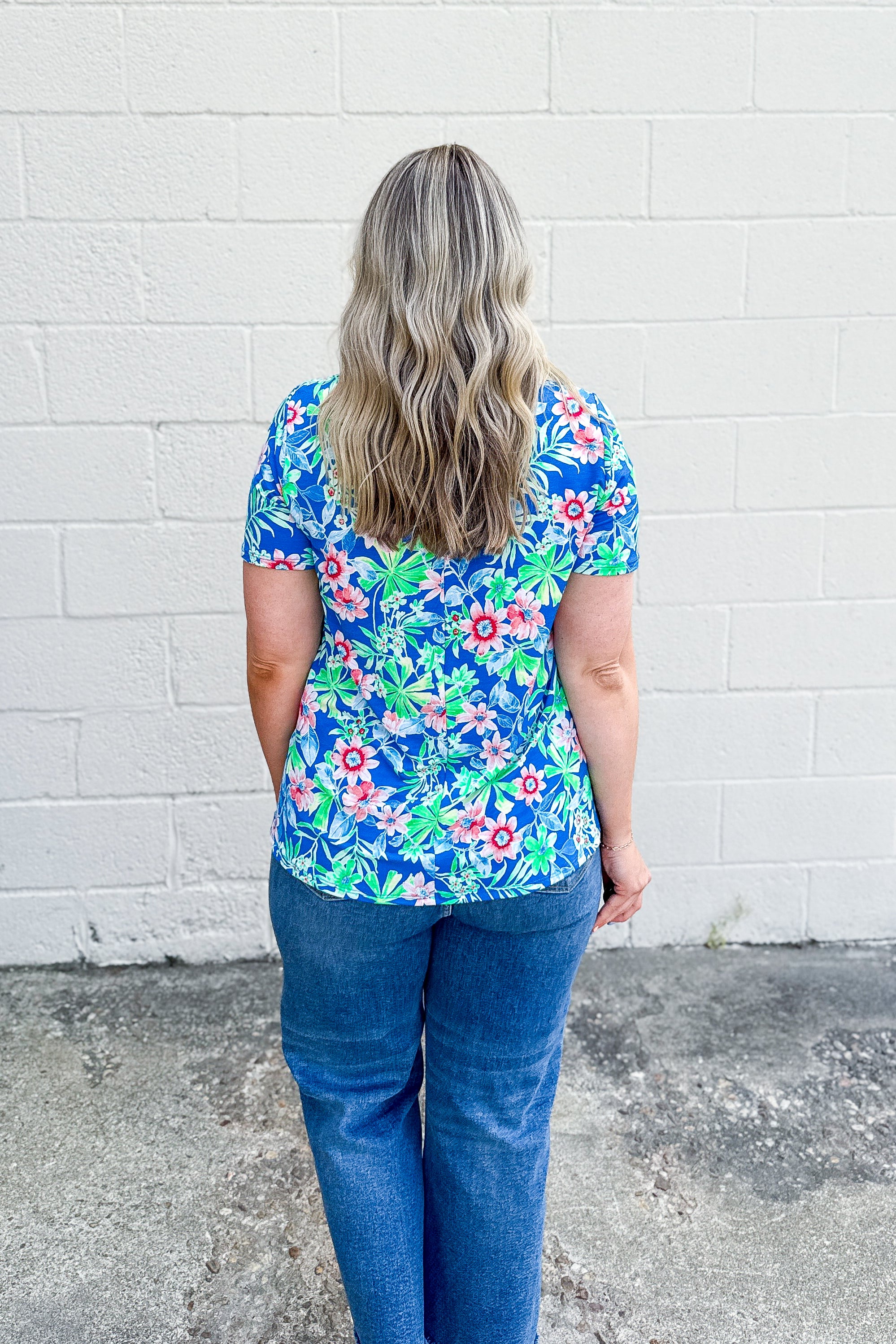Bright Botanicals Top