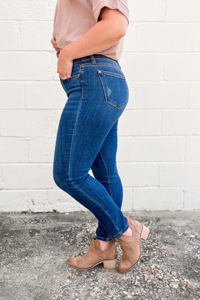 Judy Blue Knox Short Inseam Mid Rise Jeans
