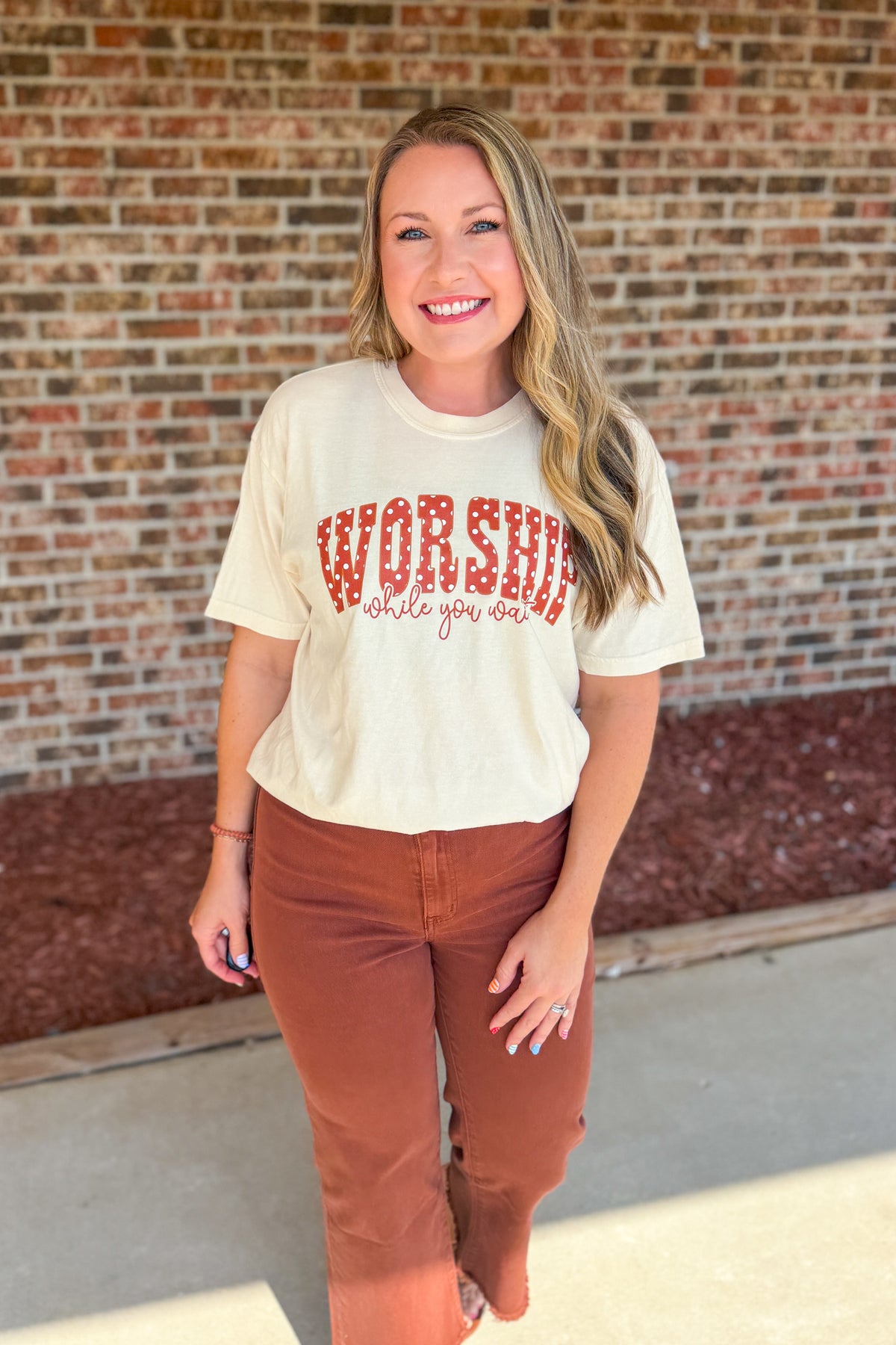 Worship While You Wait Graphic Tee, Ivory