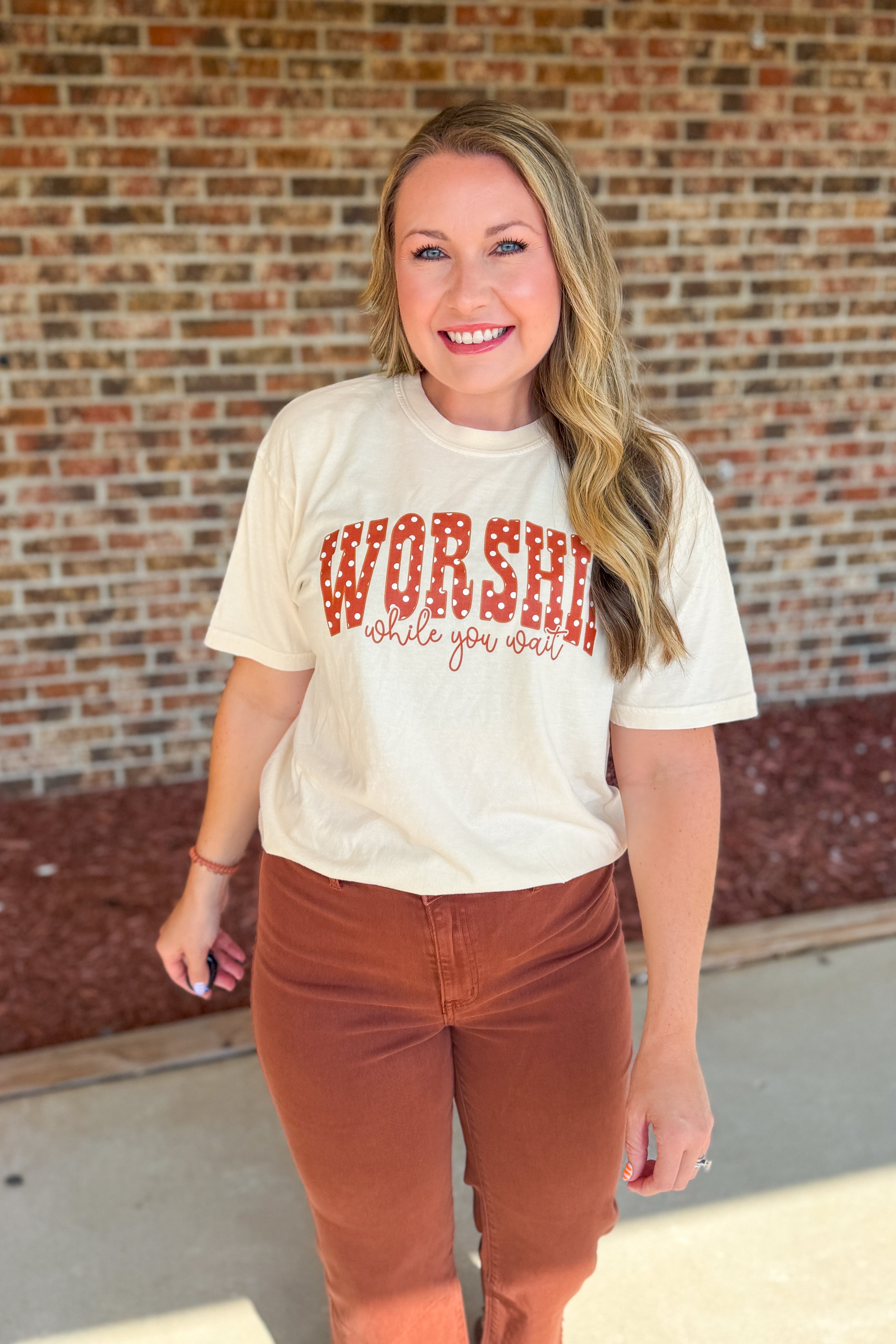 Worship While You Wait Graphic Tee, Ivory