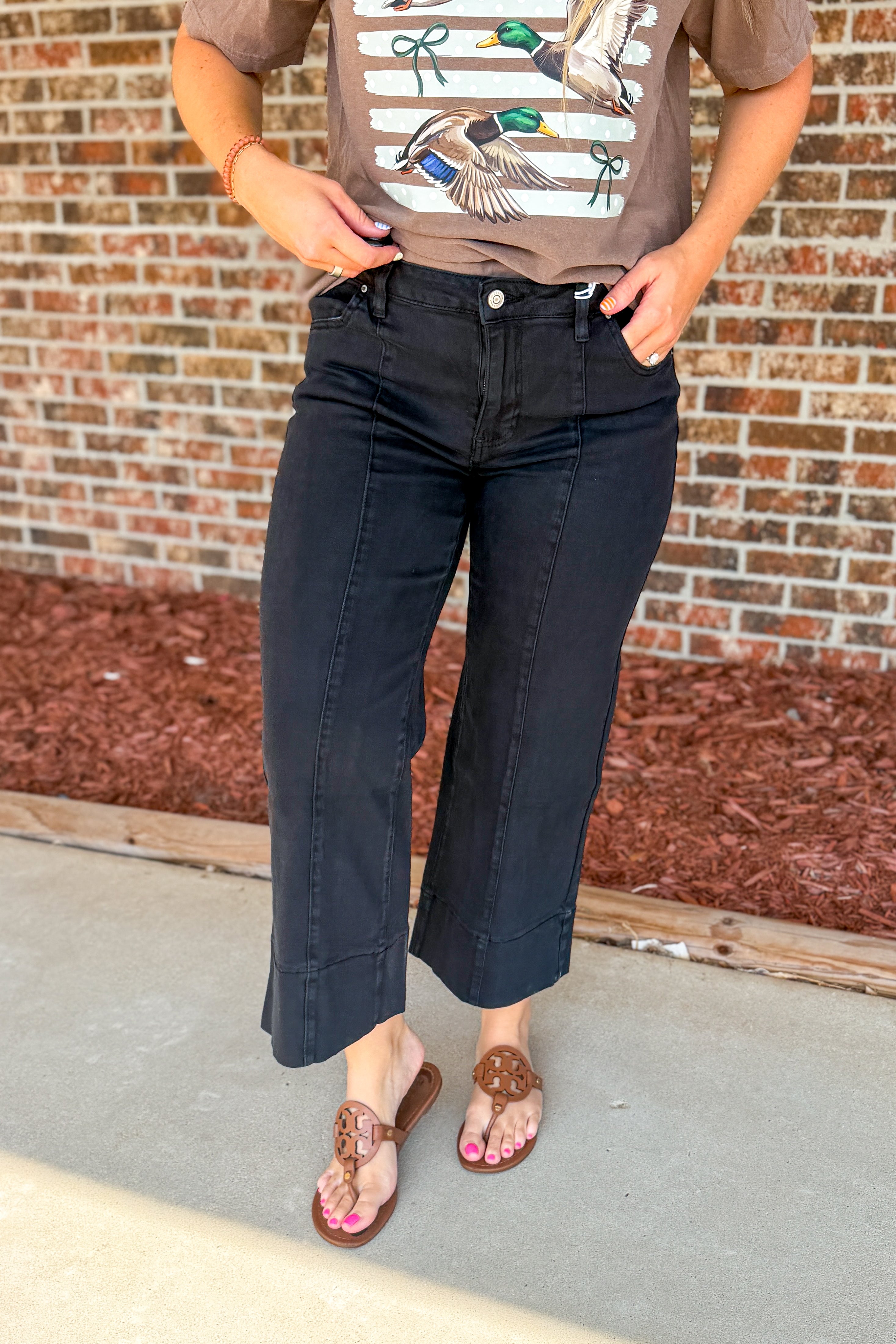Zenana Mid Rise Wide Leg Color Denim Pants, Black