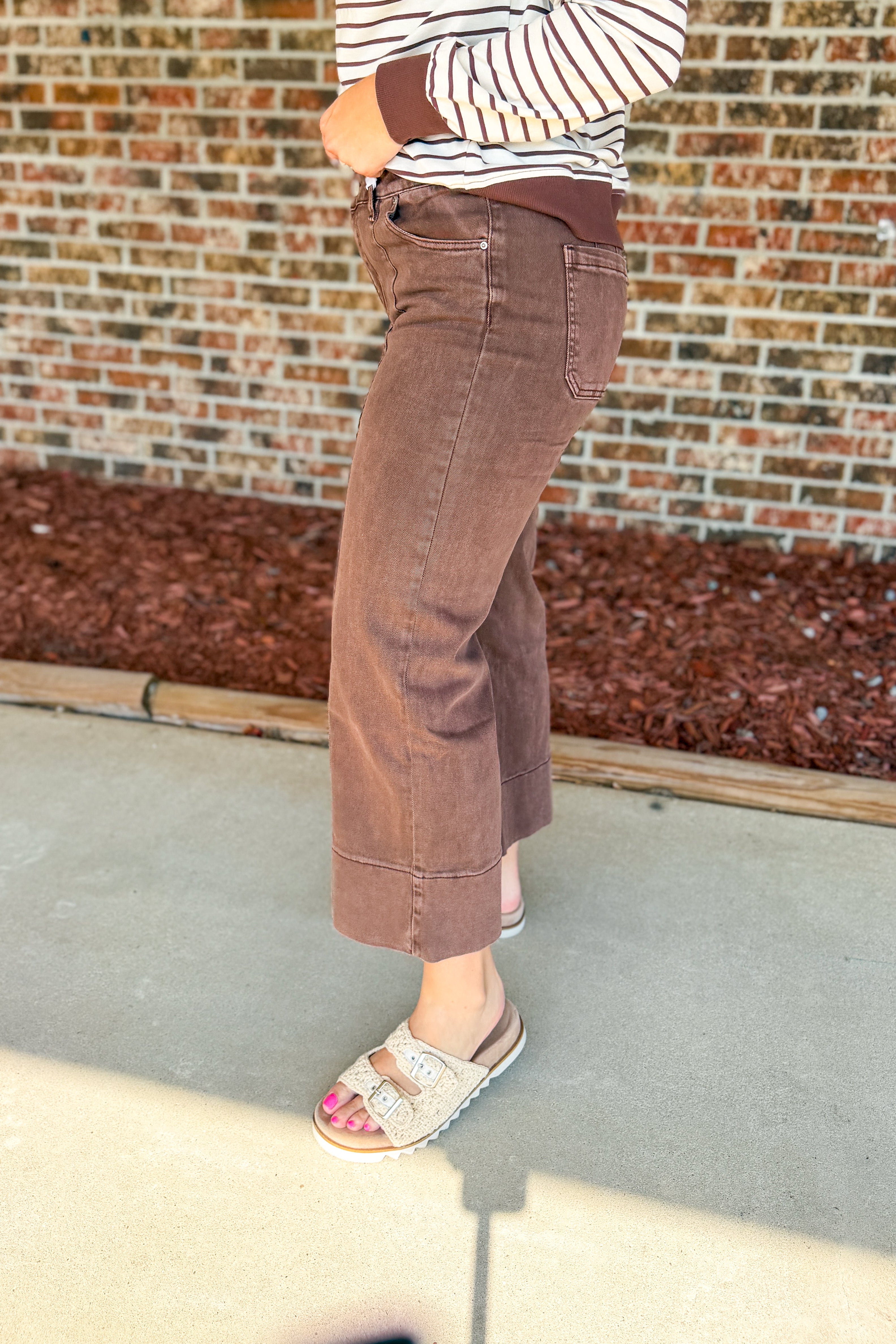 Zenana Mid Rise Wide Leg Color Denim Pants, Brown