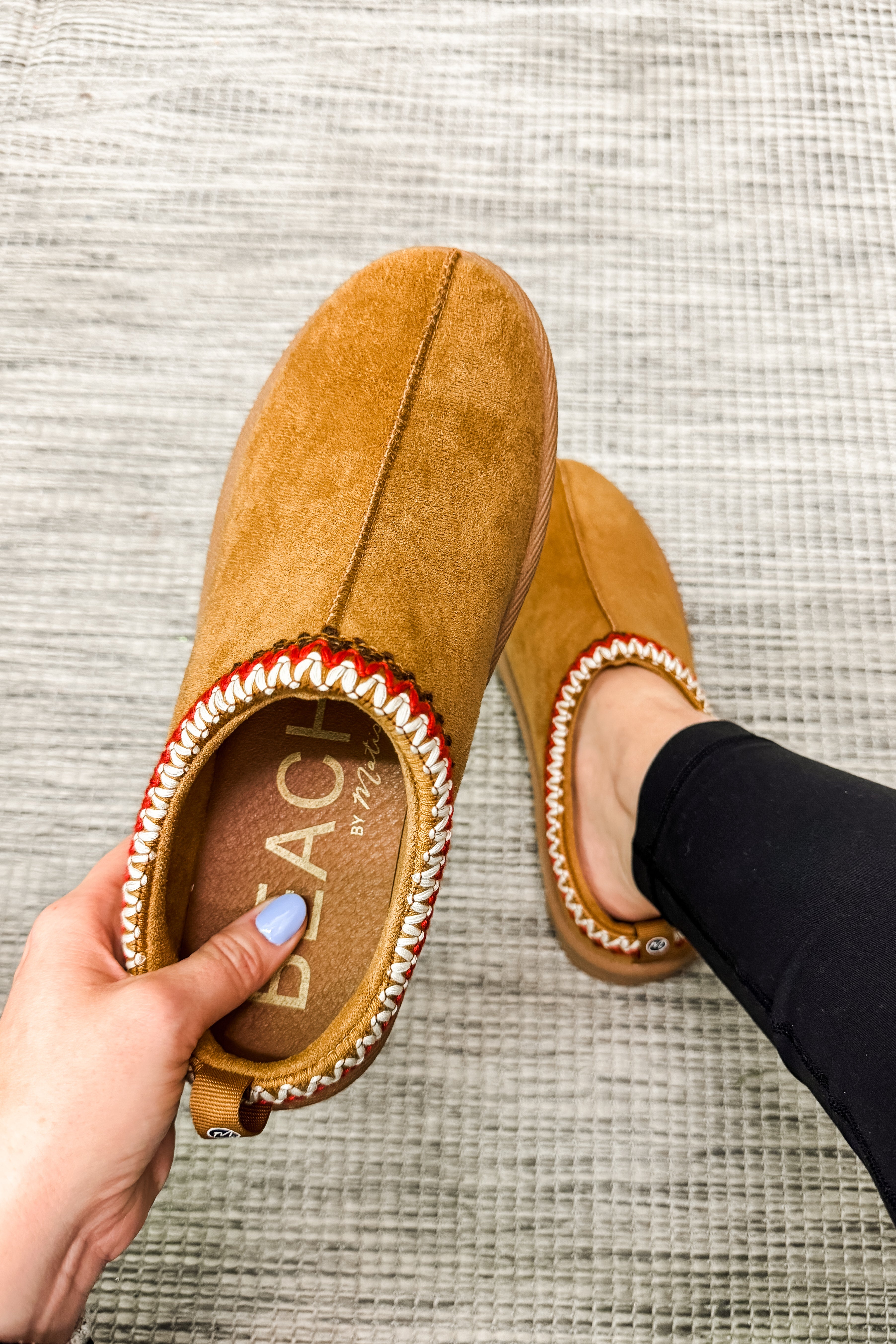 Zen Cozy Slippers, Cognac