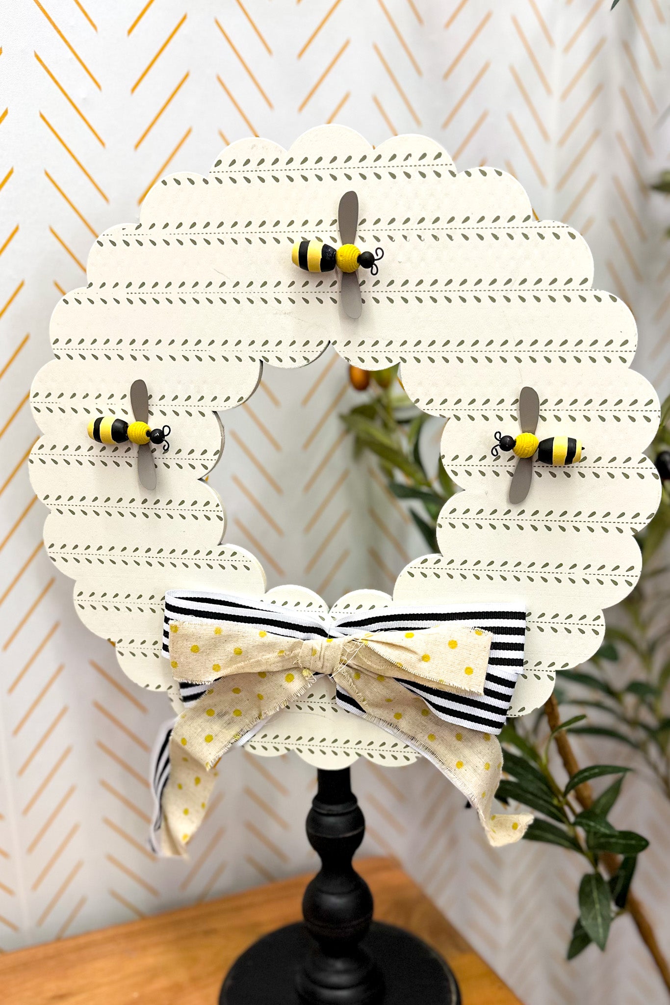 Be Happy Wreath Topper