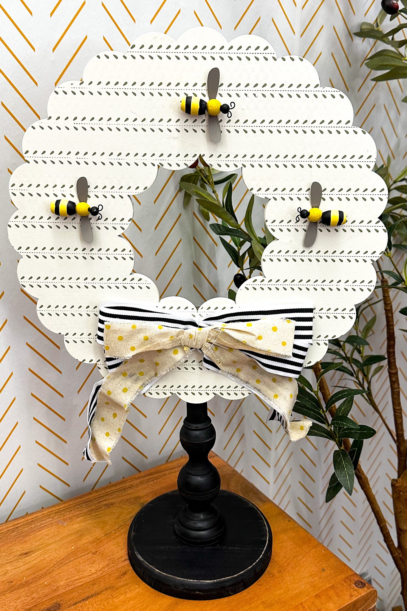 Be Happy Wreath Topper