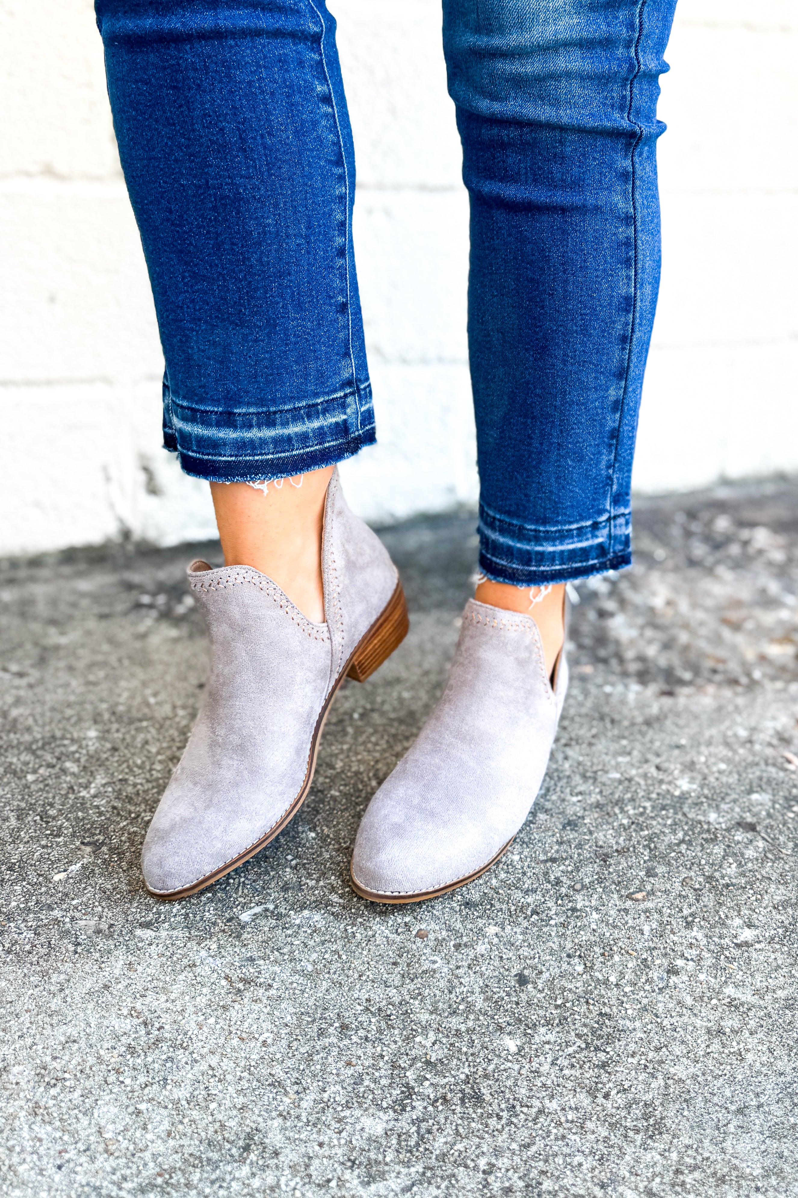 Corkys Bluffin Booties, Grey Faux Suede