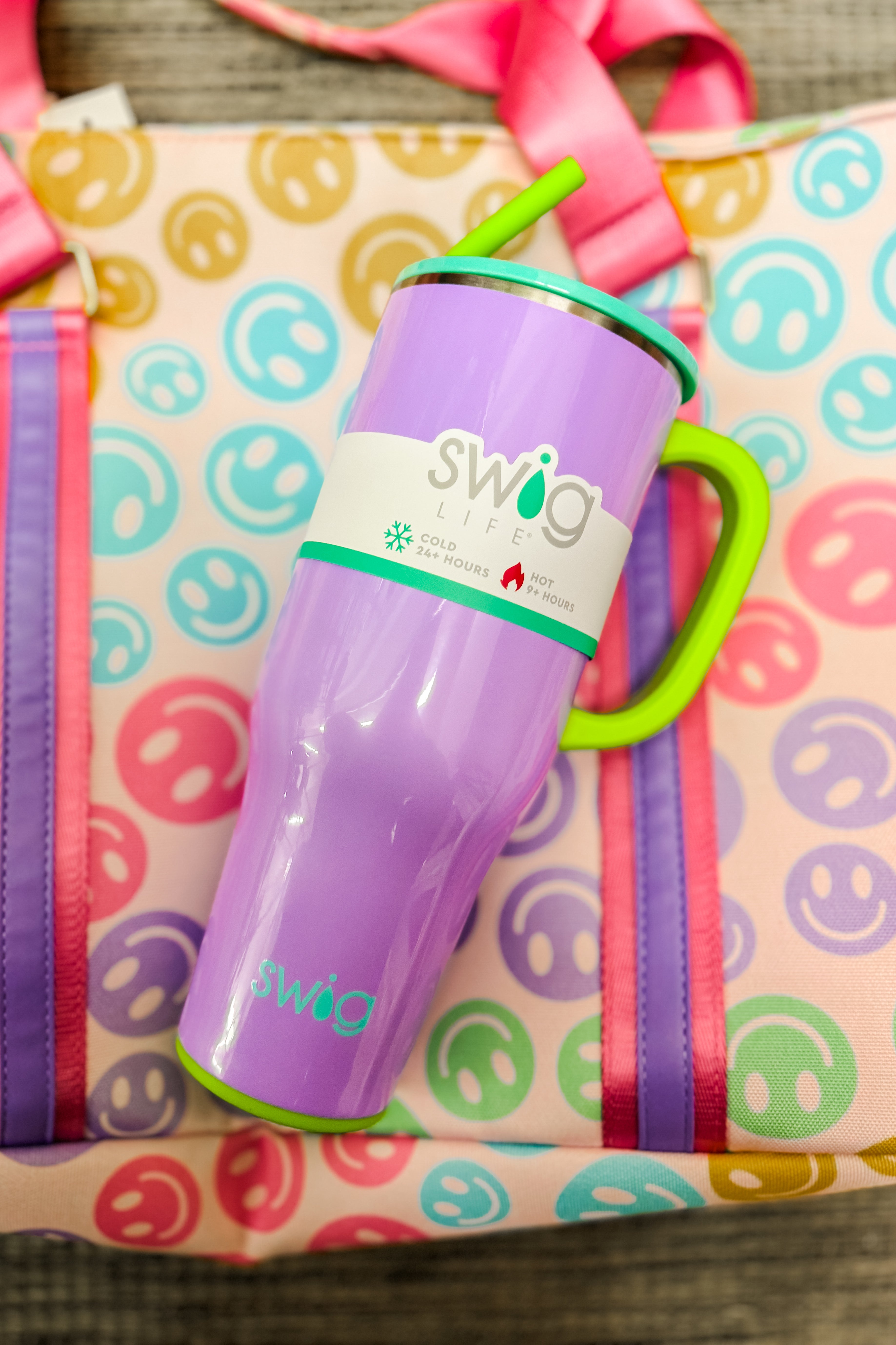 40oz Swig Mega Mug, Ultra Violet