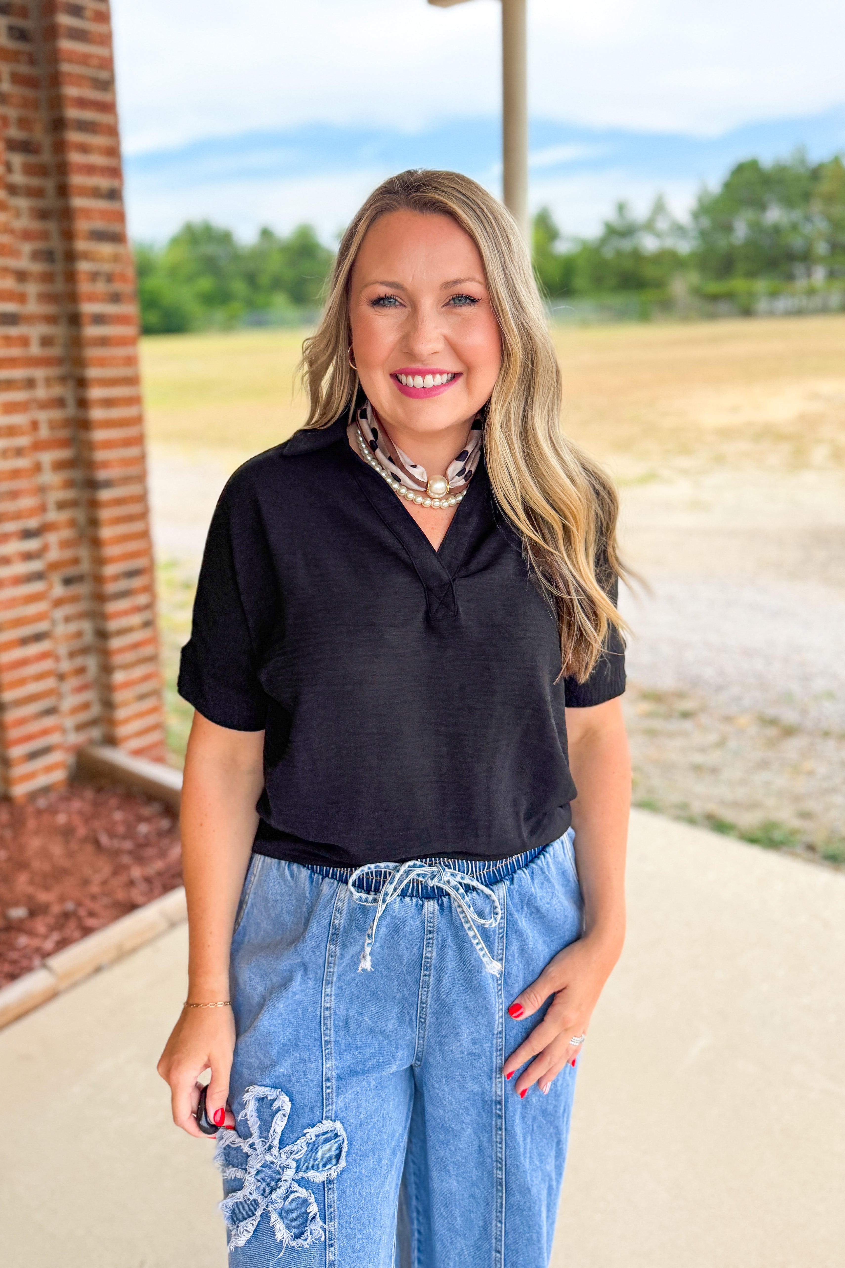 The Indie V-Neck Top, Black
