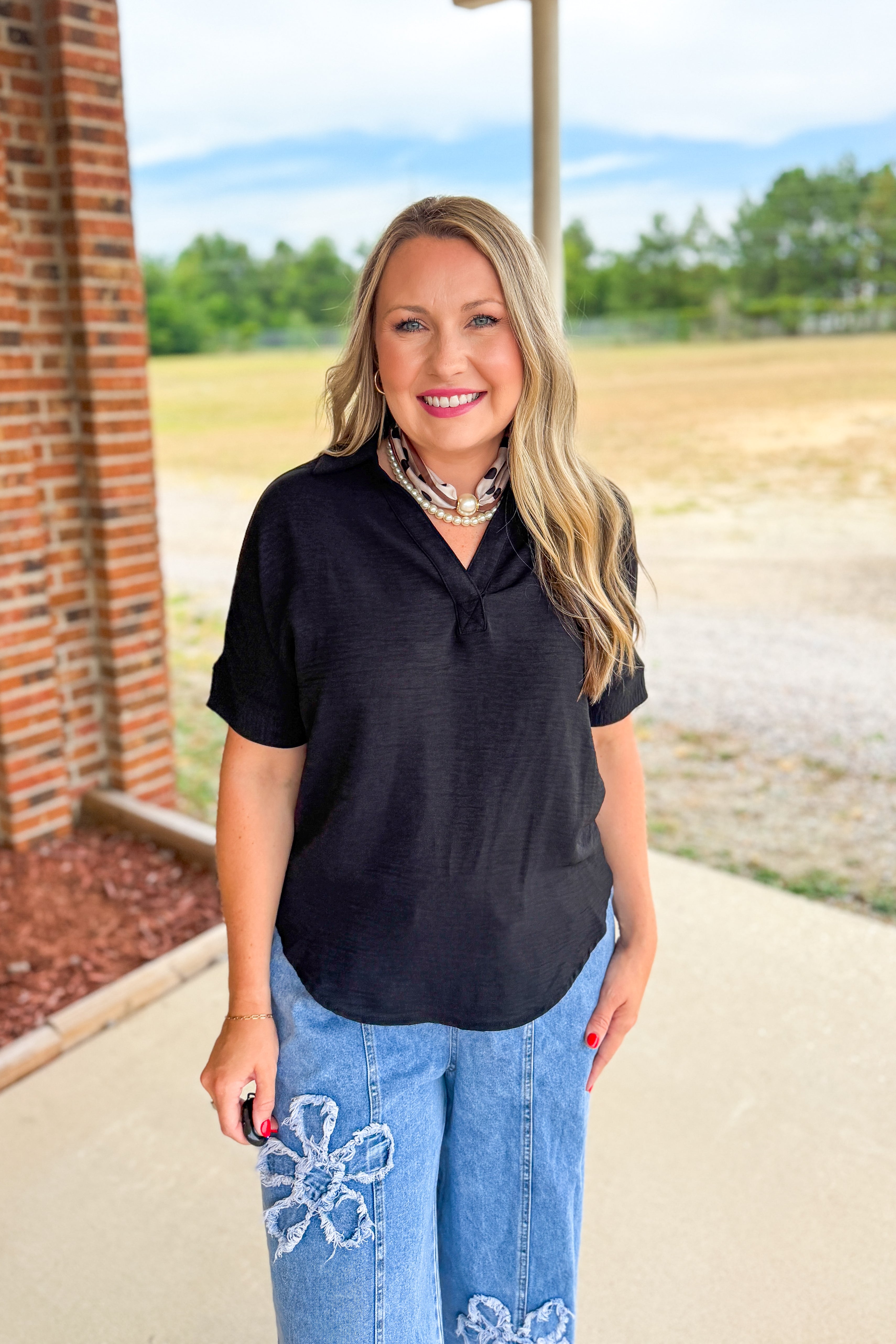 The Indie V-Neck Top, Black