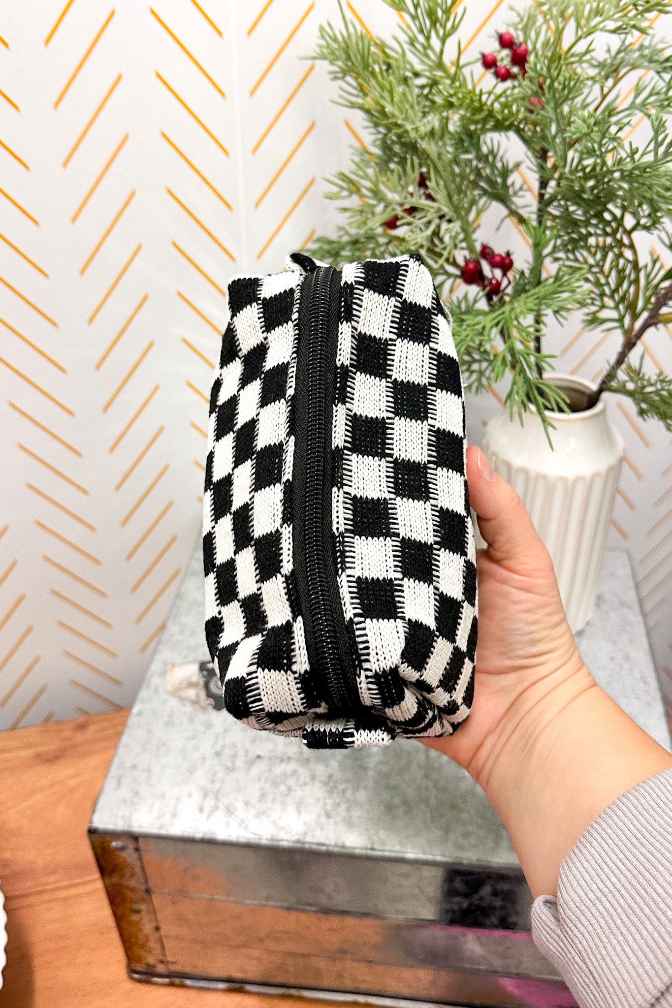 BF DEAL | Checker Makeup Cosmetic Pouch Bag, Black