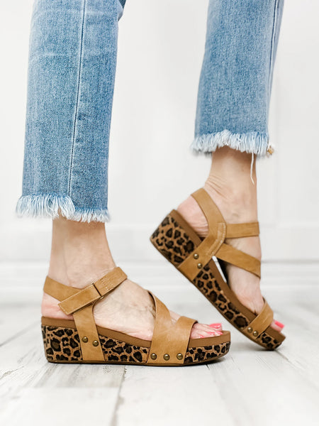 Corkys Keep It Casual Wedge Sandals, Caramel
