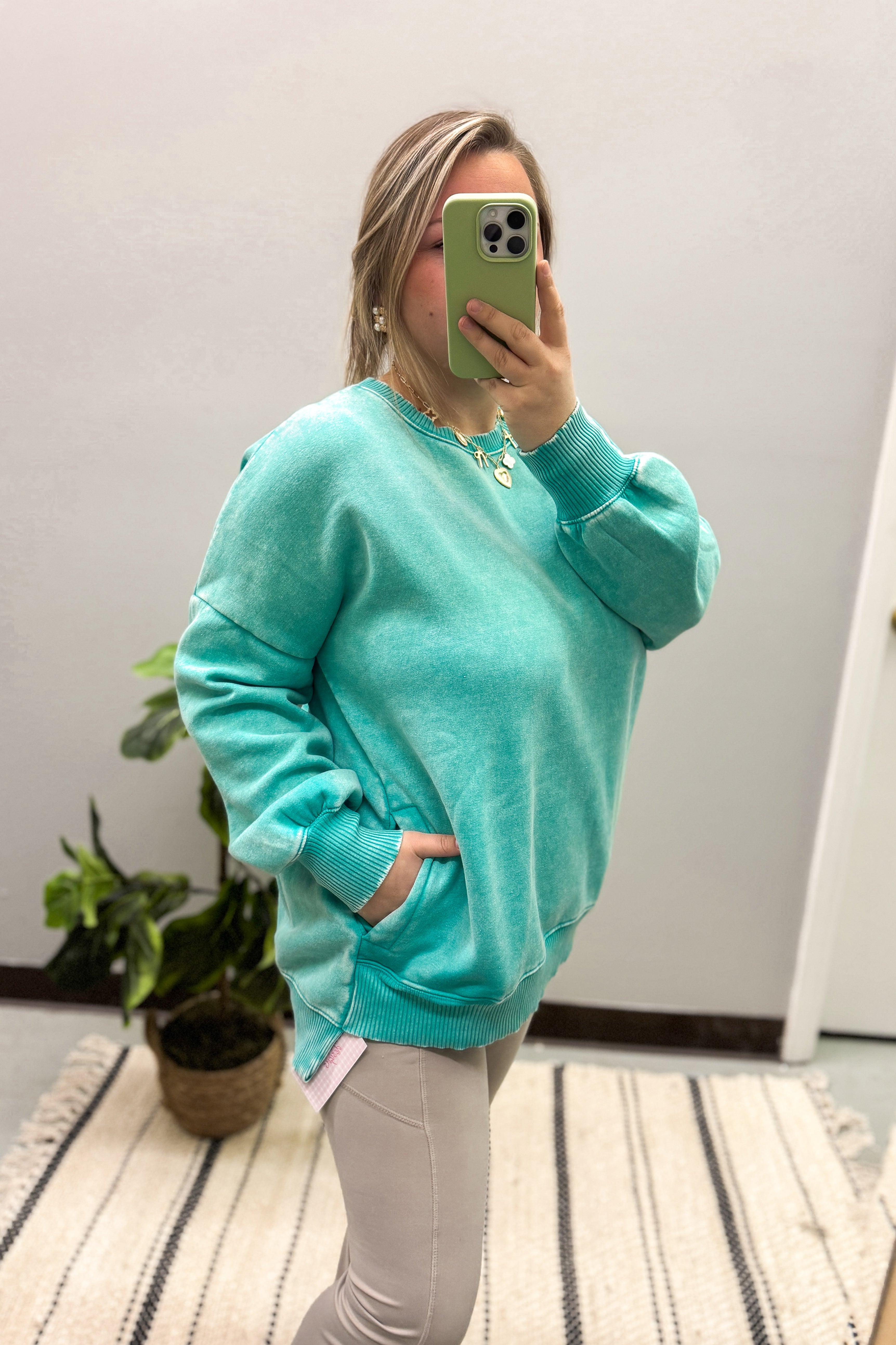 A Cozy Place Pullover Crewneck Top, Turquoise