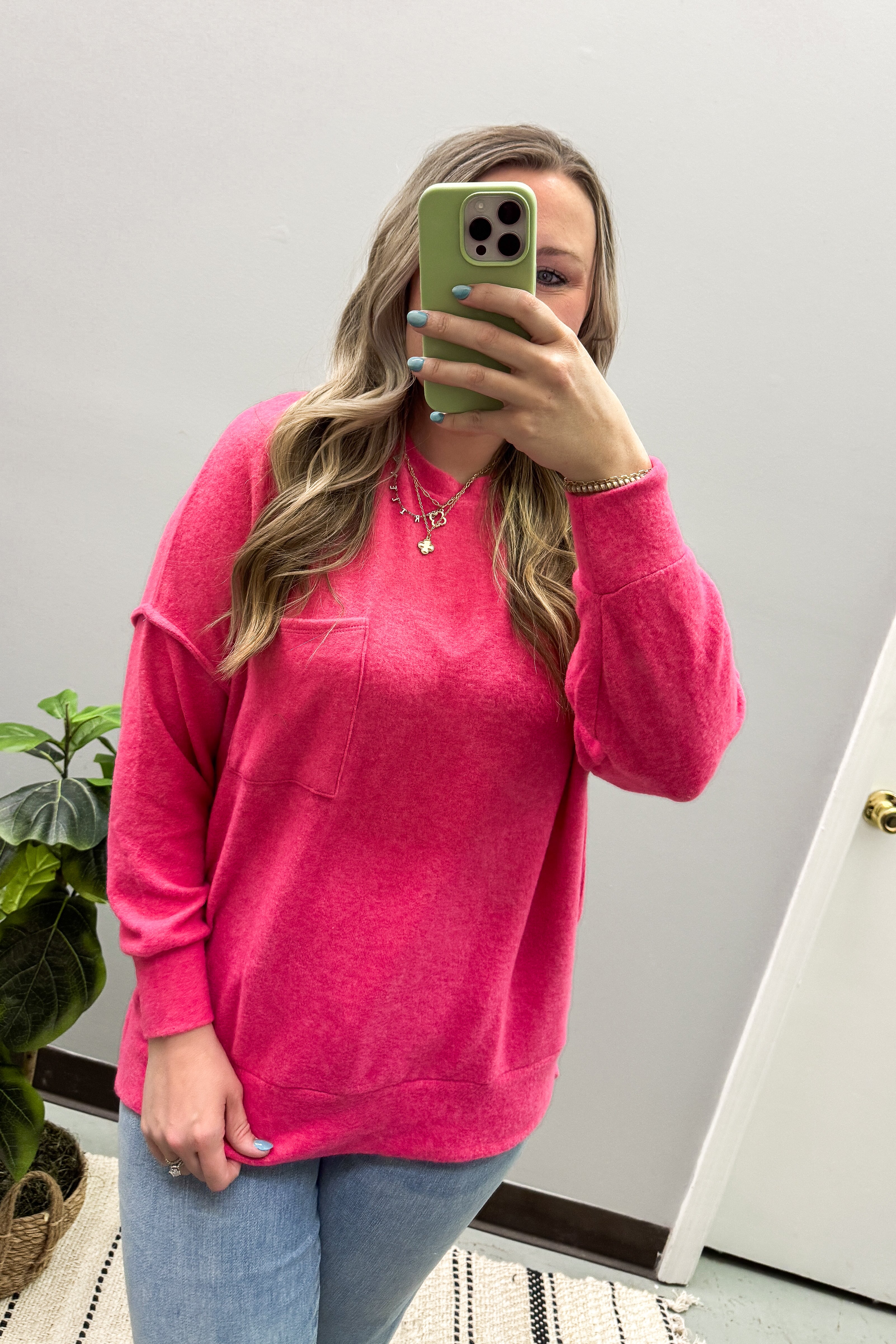 The Cassie Sweater Pullover, Fuchsia