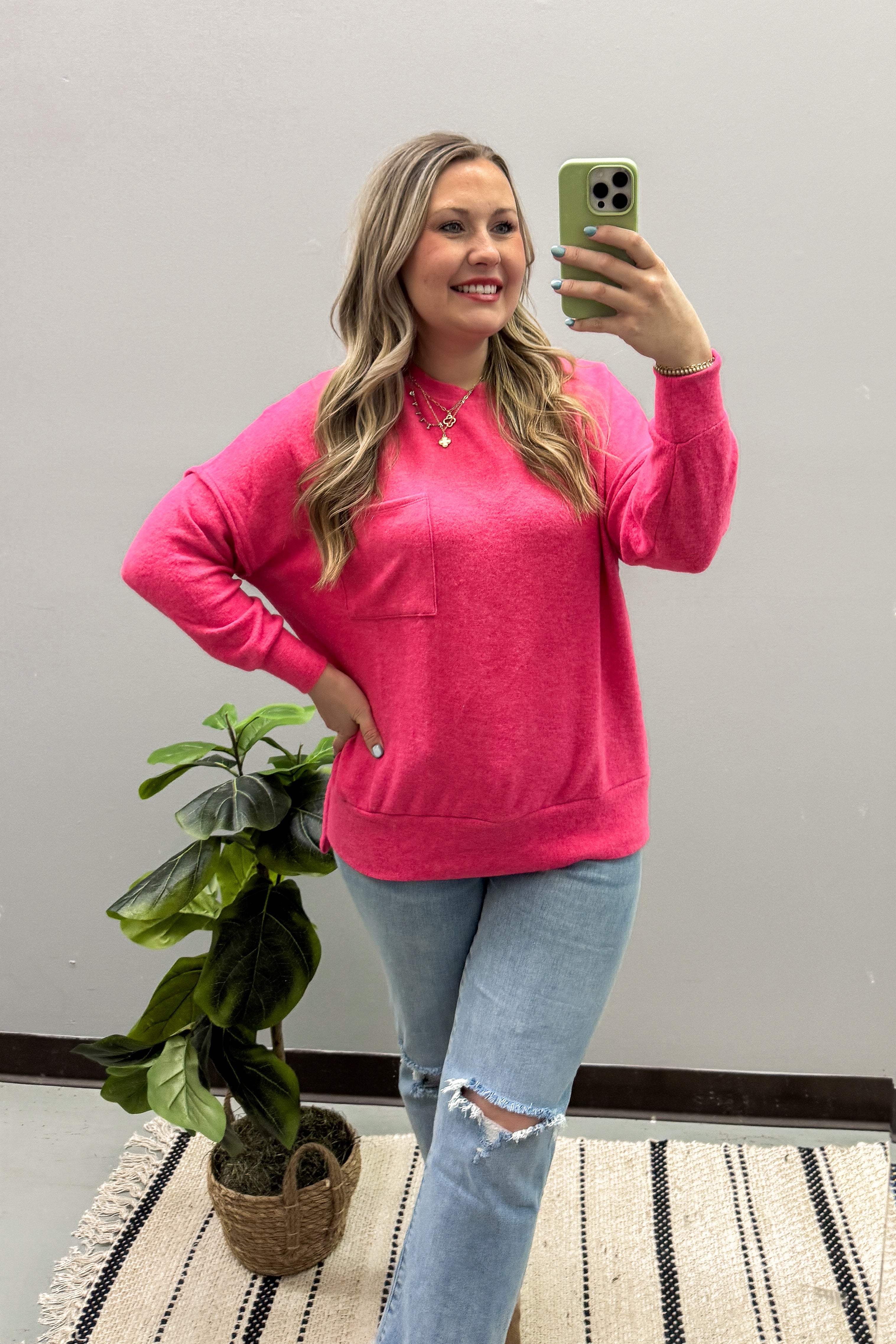 The Cassie Sweater Pullover, Fuchsia