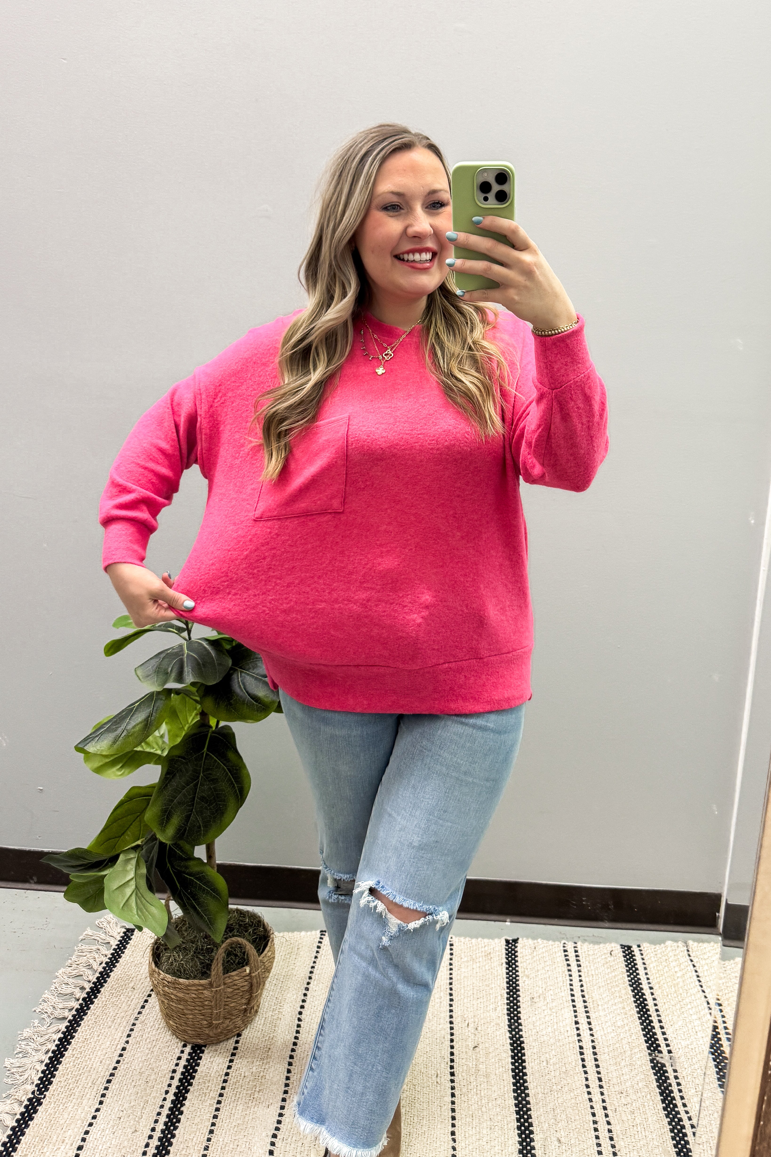 The Cassie Sweater Pullover, Fuchsia