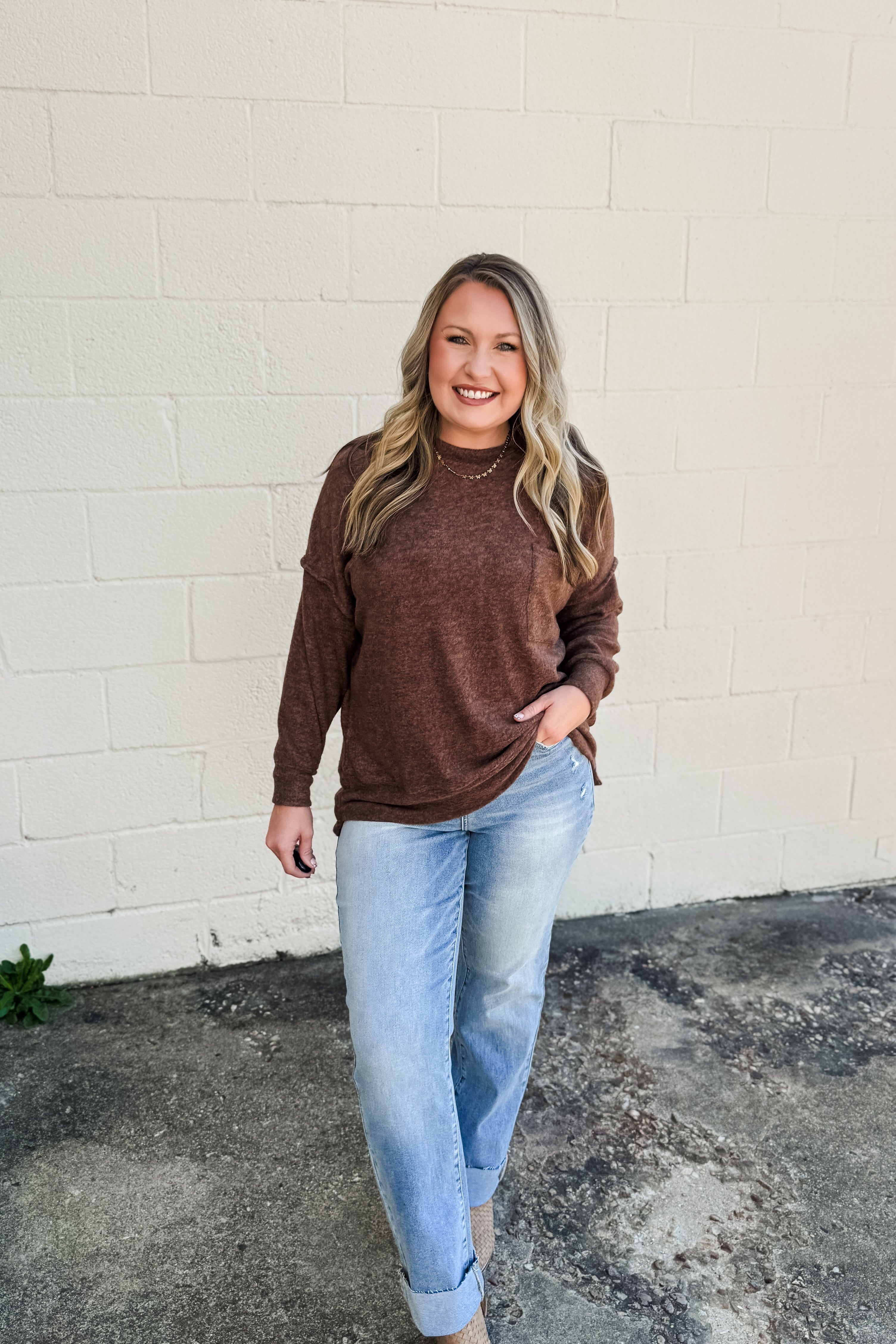 The Cassie Sweater Pullover, Brown
