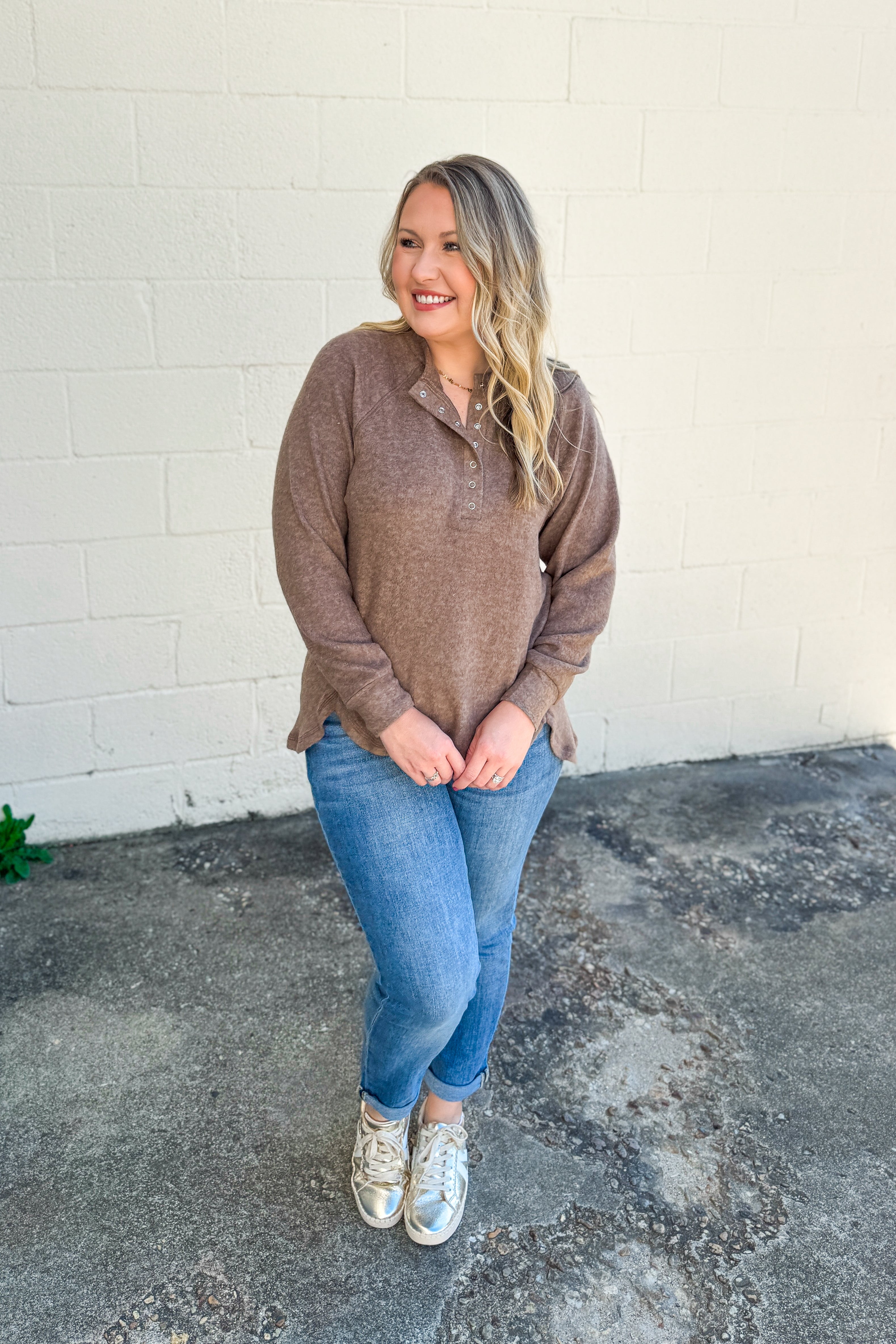Comfy Stroll Pullover Top, Mocha