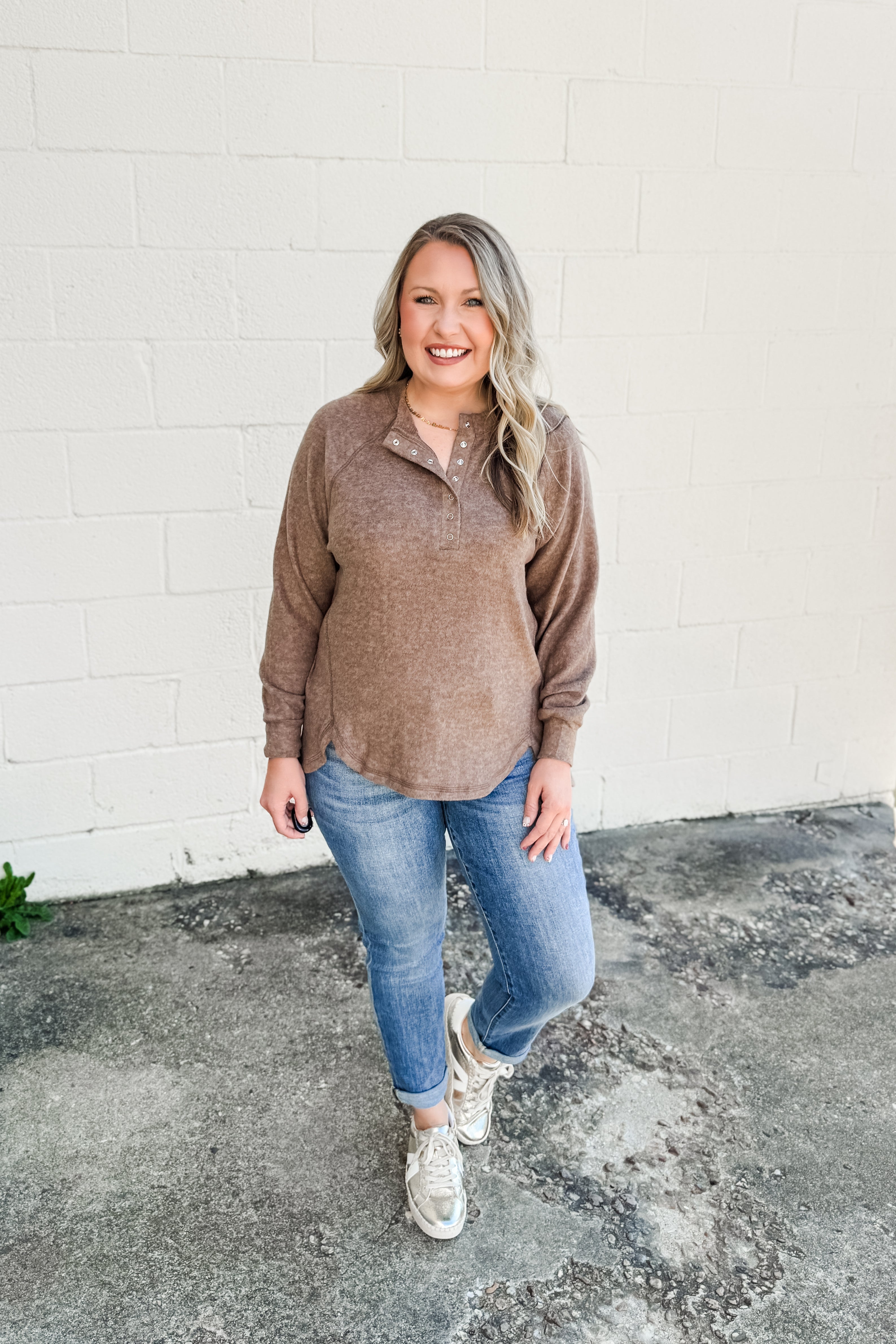 Comfy Stroll Pullover Top, Mocha