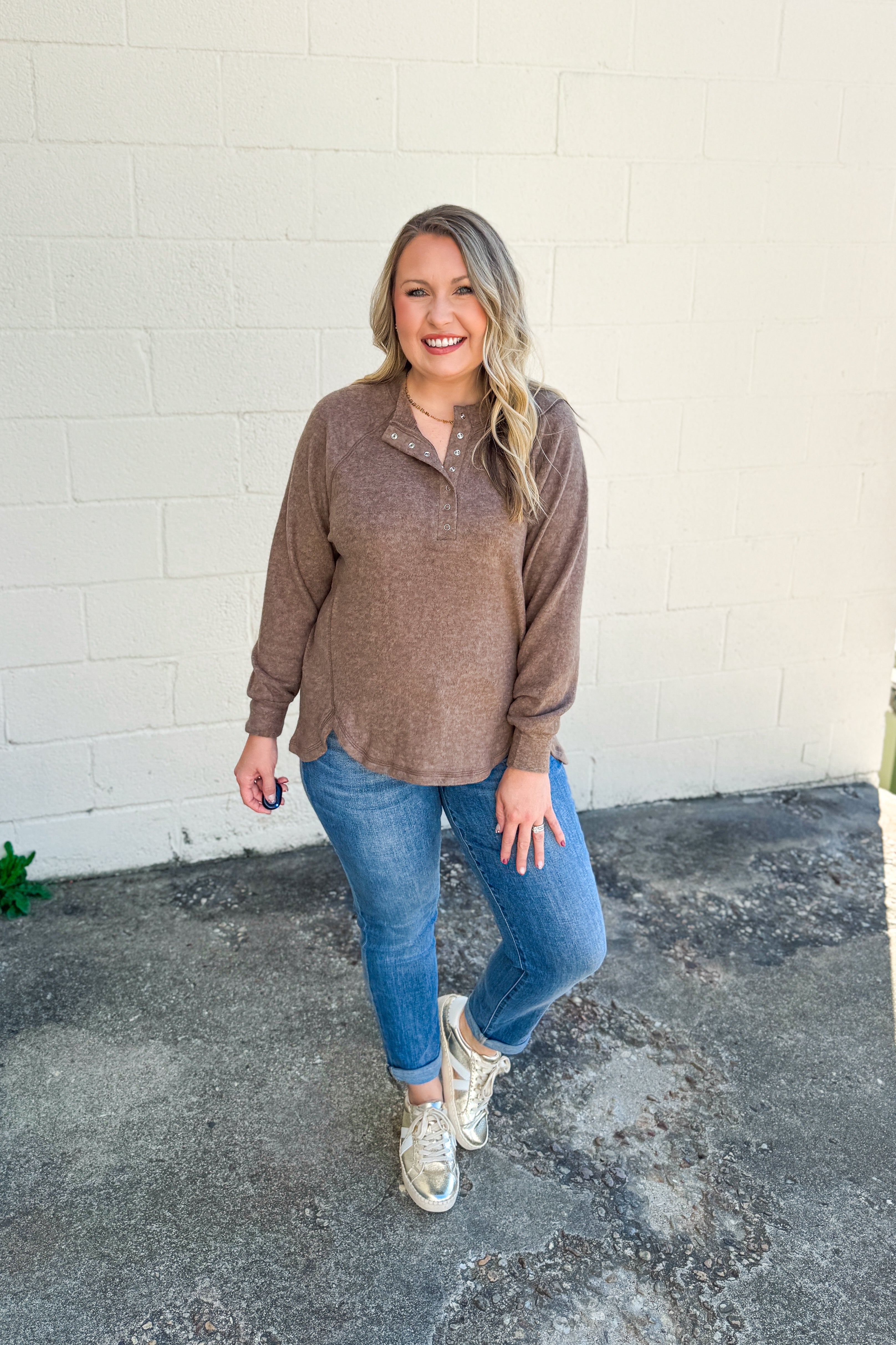 Comfy Stroll Pullover Top, Mocha
