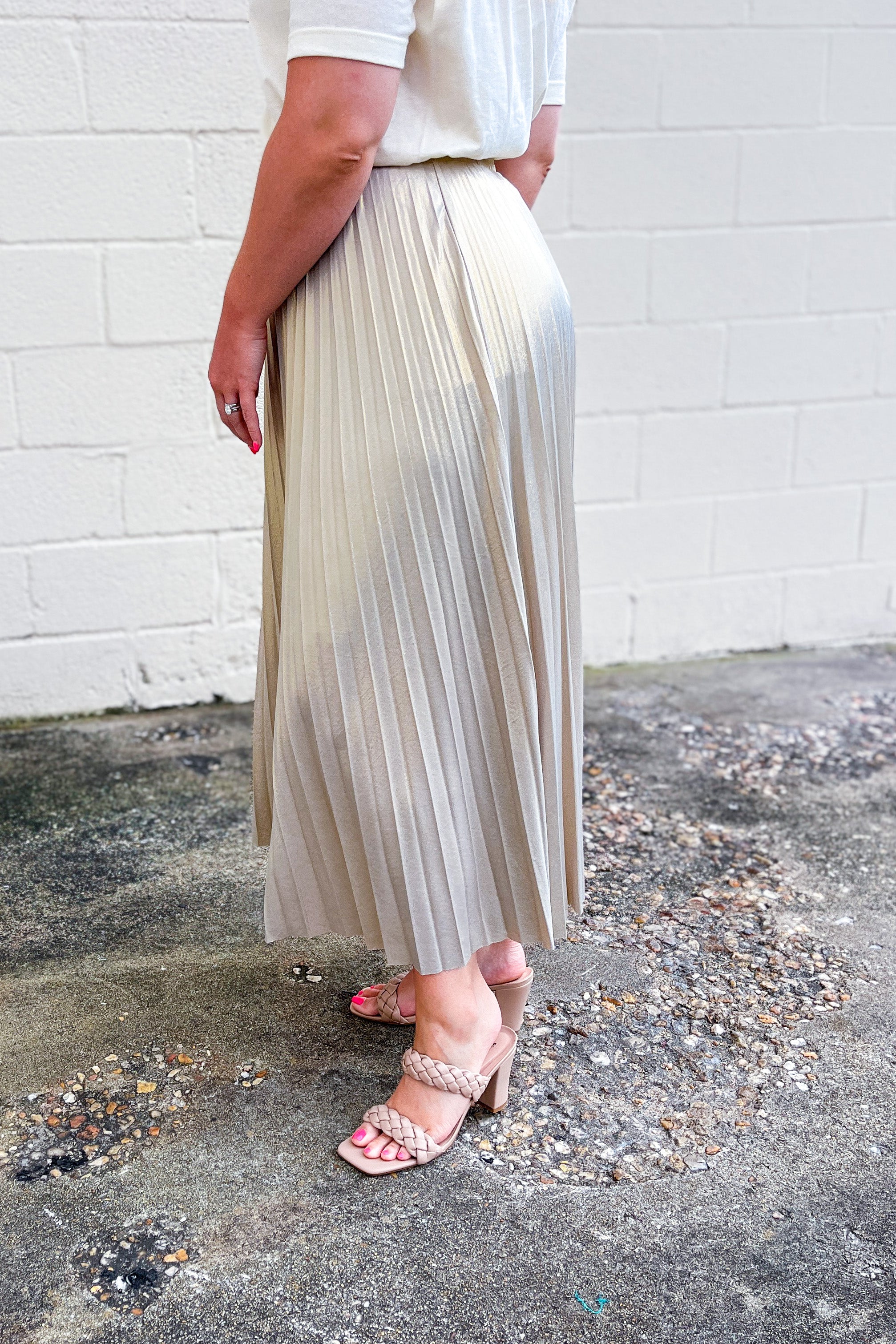 Giving Your All Pleated Foil Skirt , Champagne