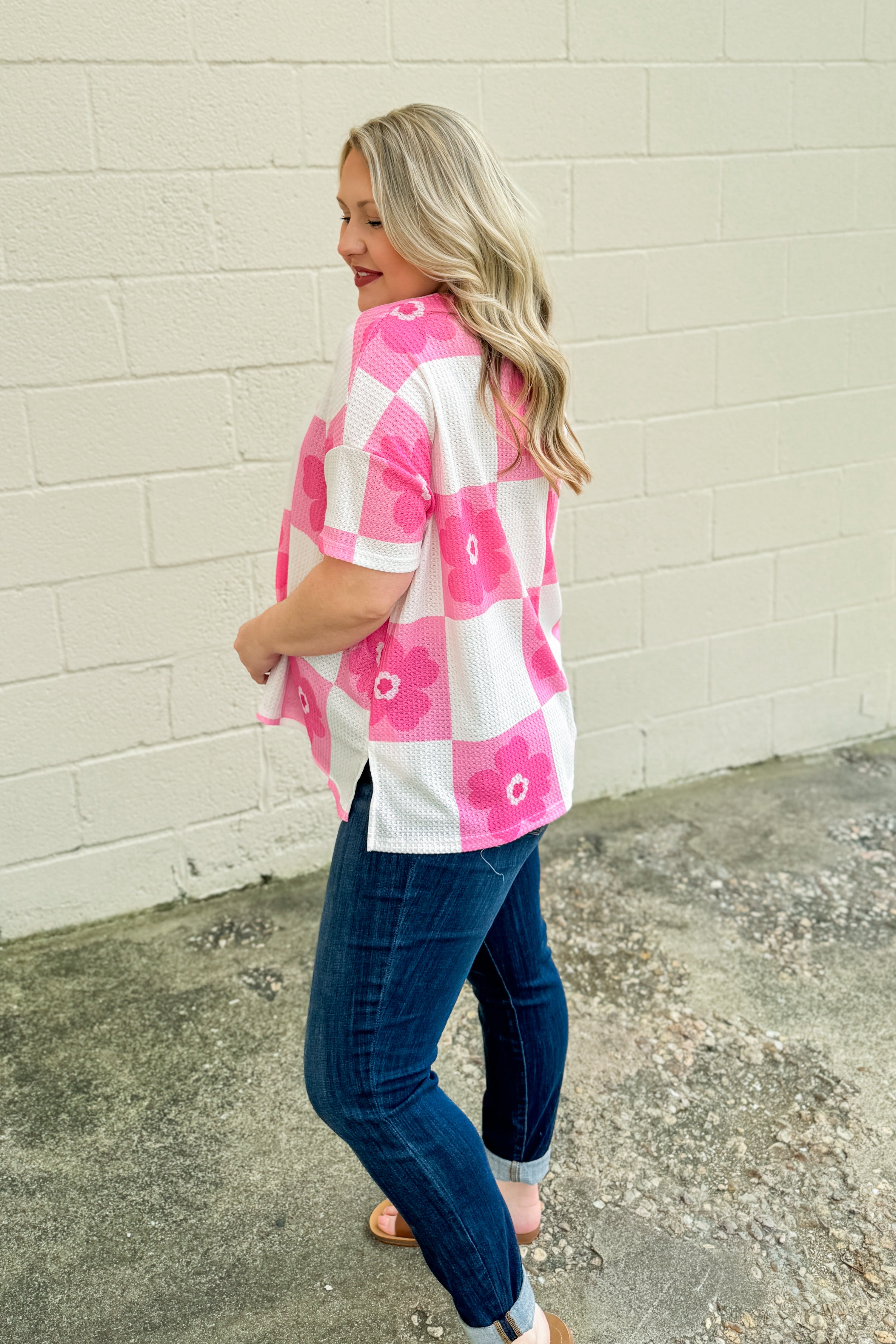 Oops-A-Daisy Checker Top, Pink