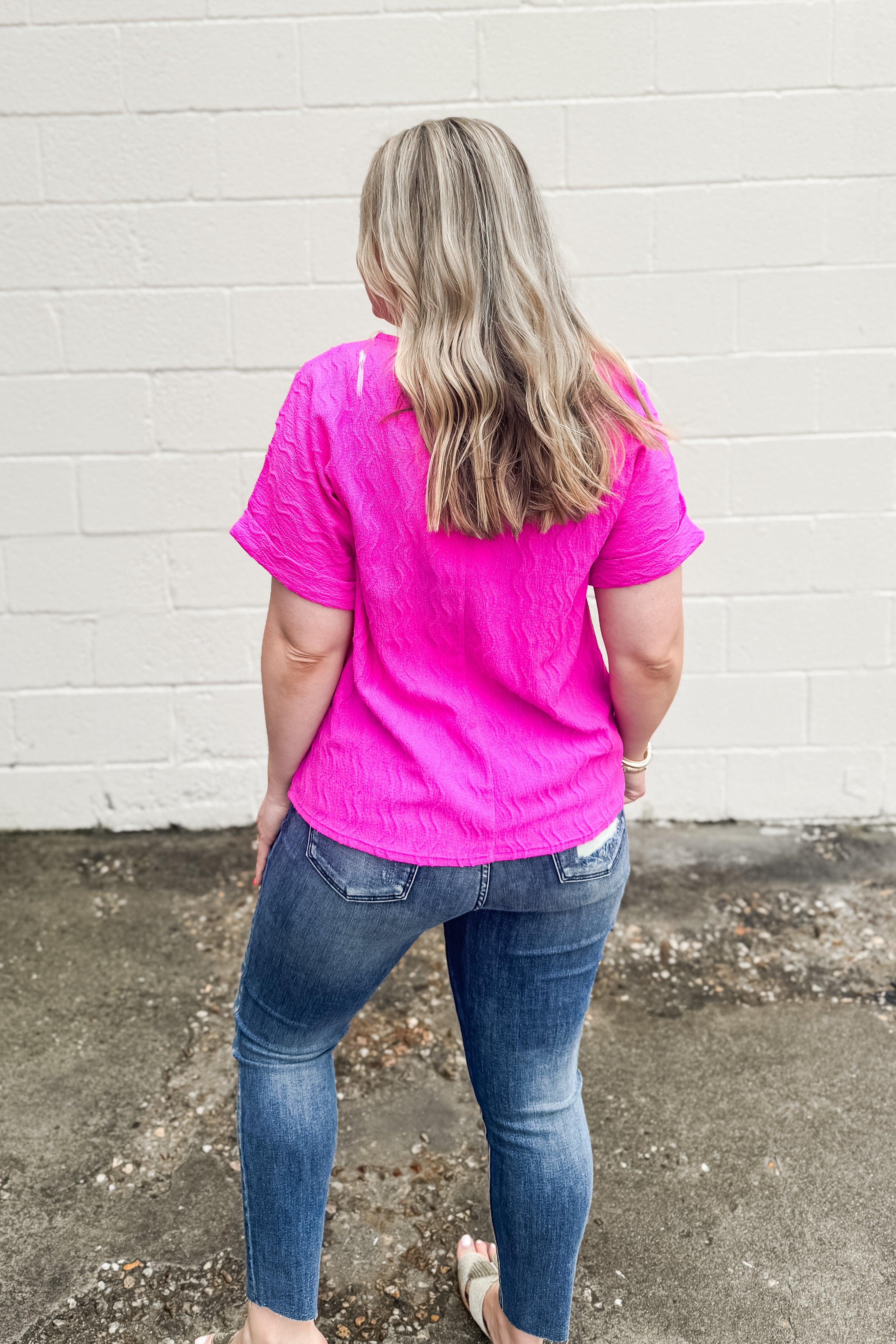 Go With the Flow, Hot Magenta