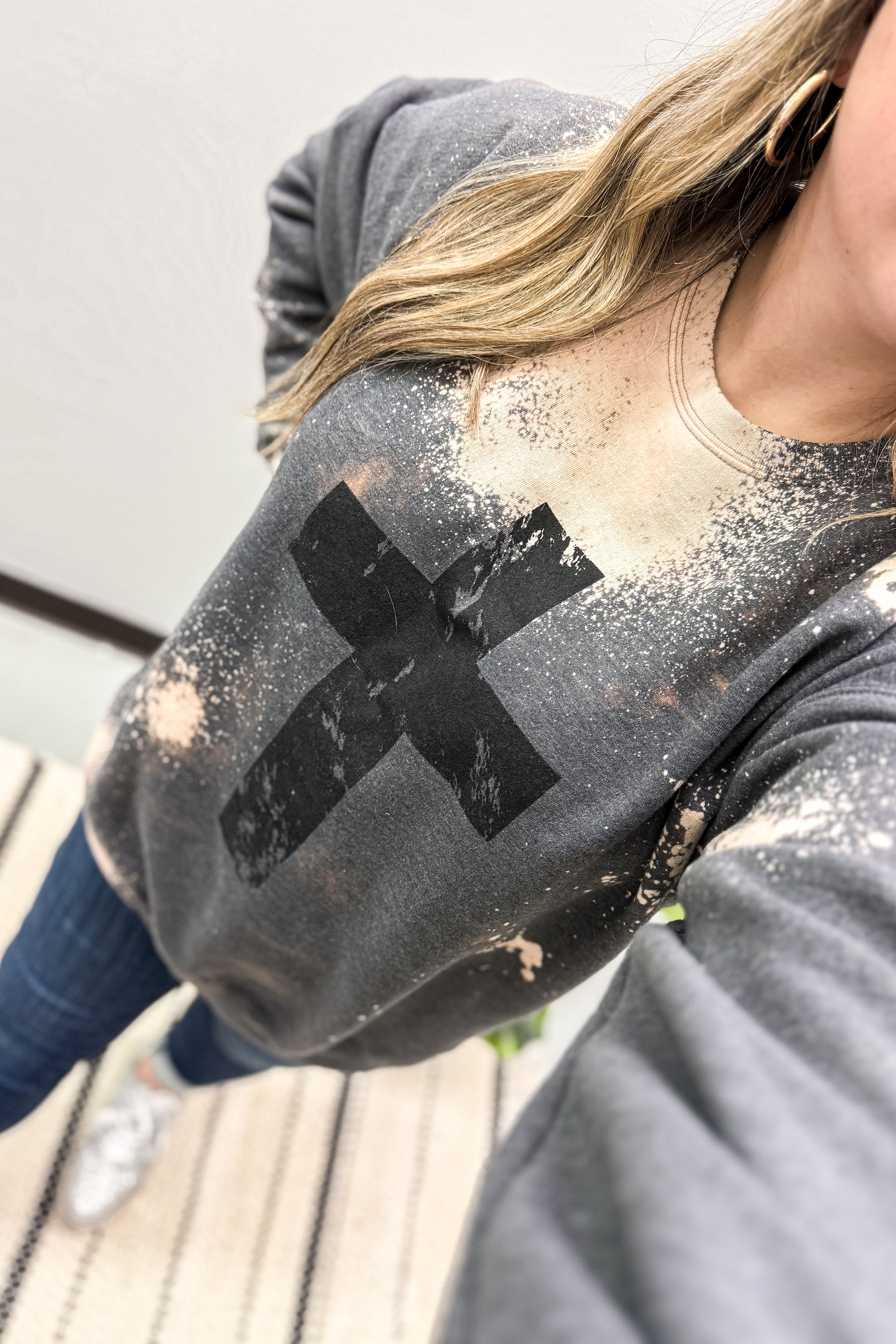 Bleached Cross Sweatshirt