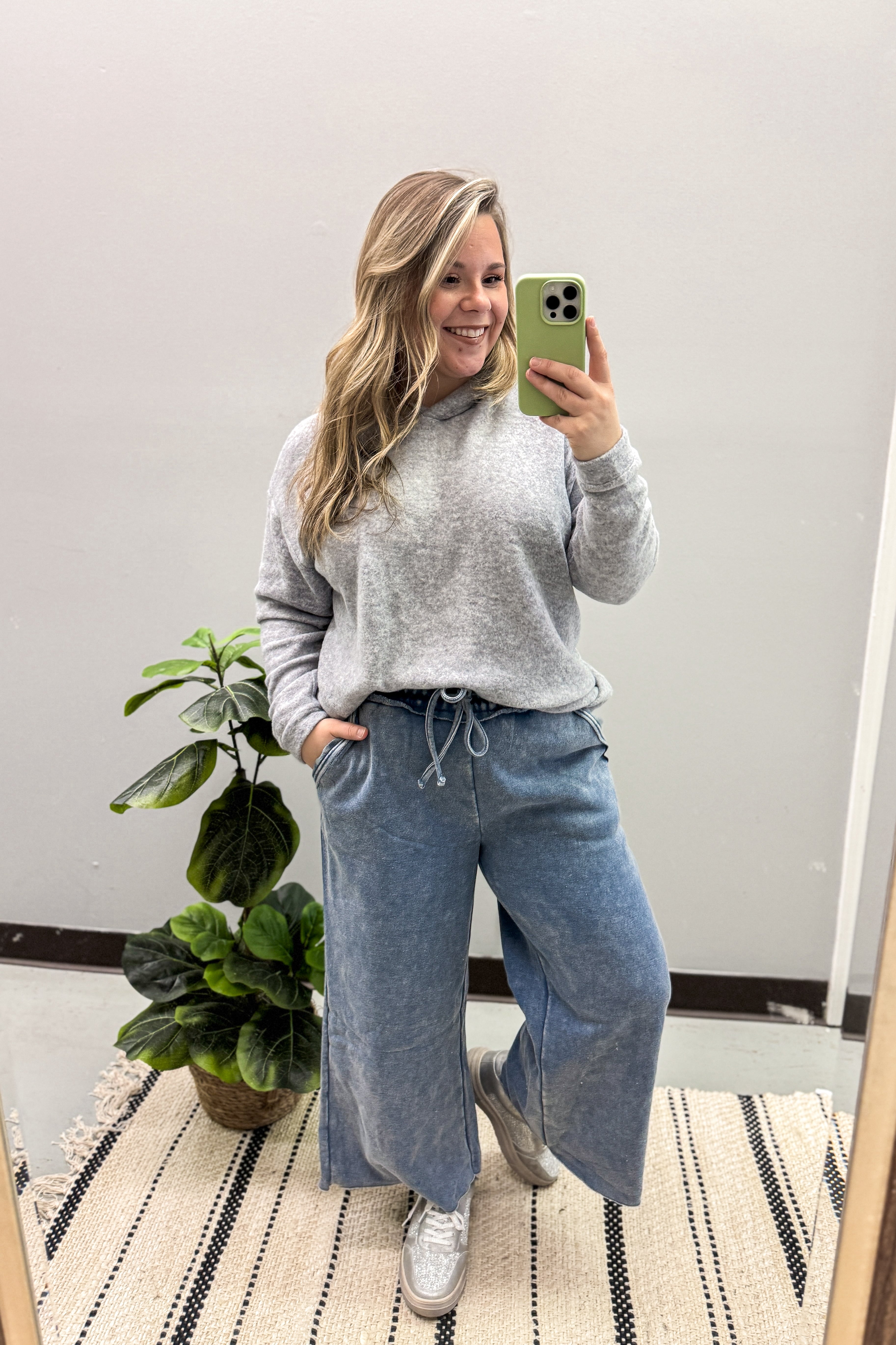 Lola Acid Wash Cropped Sweatpants, Dusty Blue