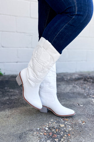 Shania White Cowgirl Boots