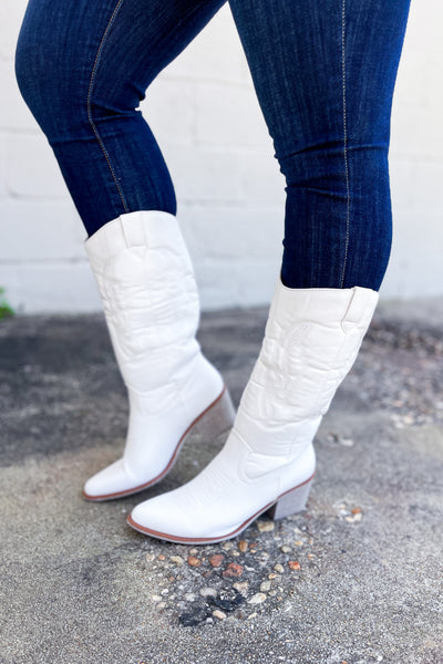 Shania White Cowgirl Boots