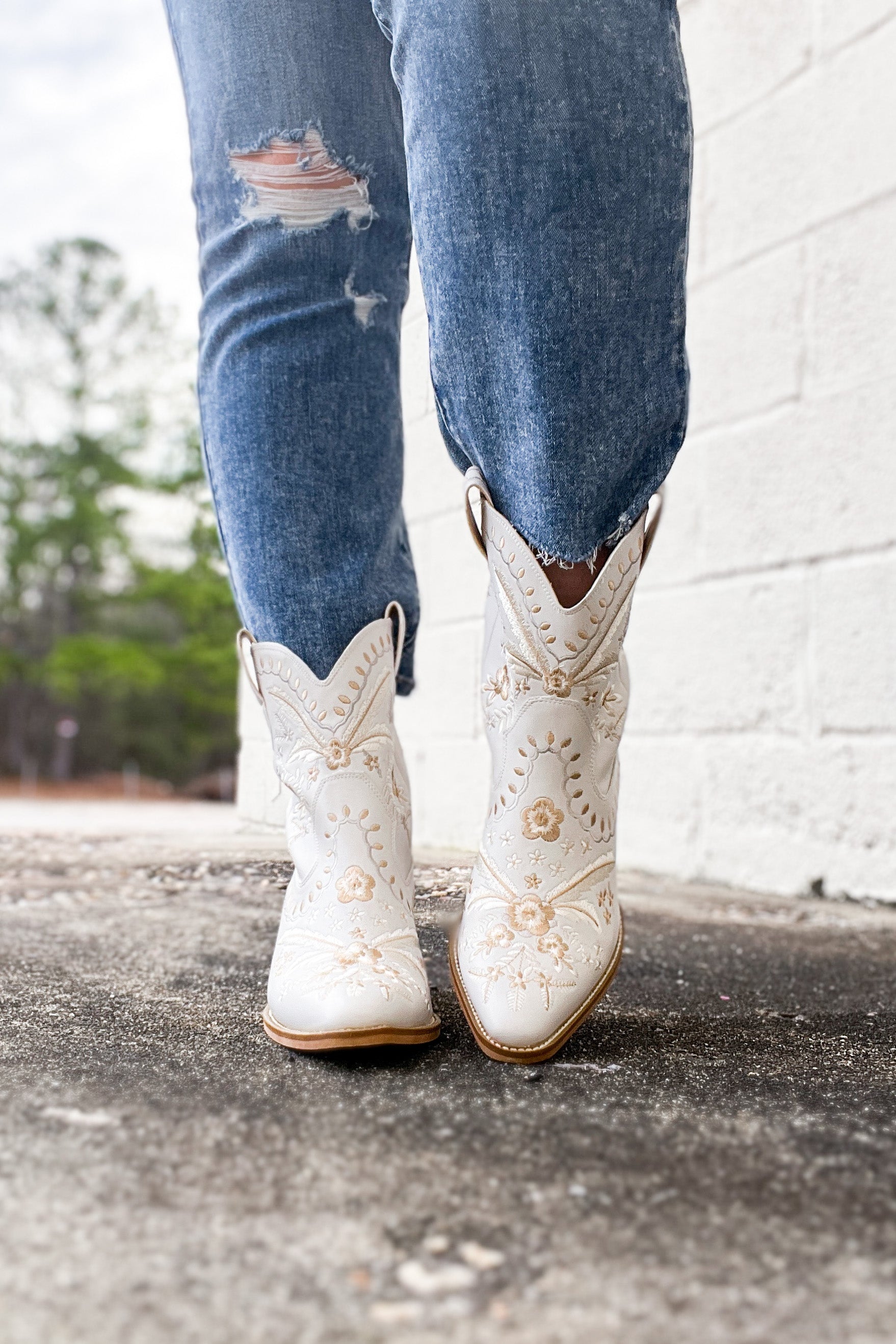 Teagan Floral Embroidered Boot, Ivory