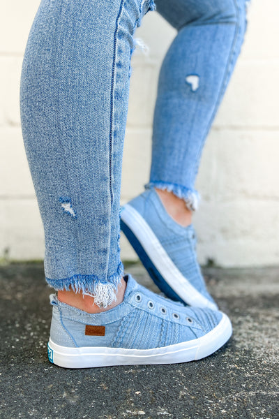 DEAL | Parlane Canvas Sneakers, Sky Blue