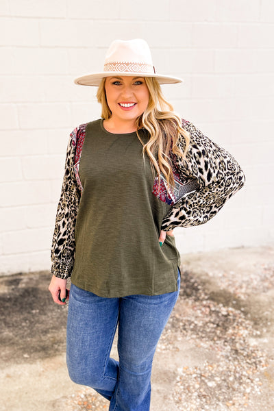 DEAL | Word To The Wise Top, Olive