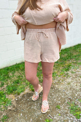 No Stopping Me Gauze Shorts, Taupe